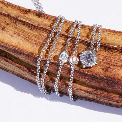 Brillant Collier rund 0.60 ct E hochfeines weiss SI2 5.25-5.31x3.39 mm GIA Gutachten 750er Weissgold