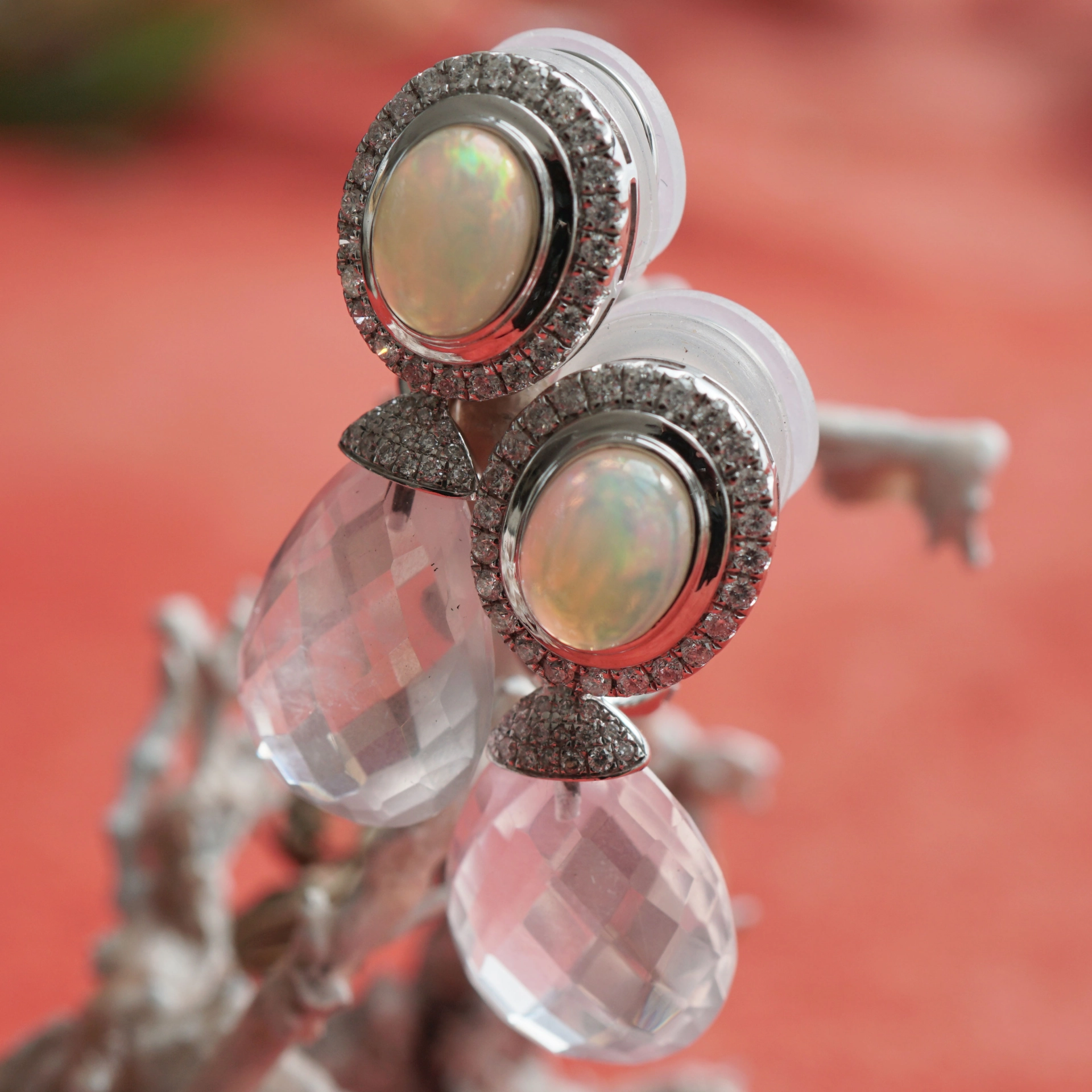 Brillant Opal Rosenquarz Ohrstecker Clip ZARTE BLÜTE 750er Weissgold Pastellfarben