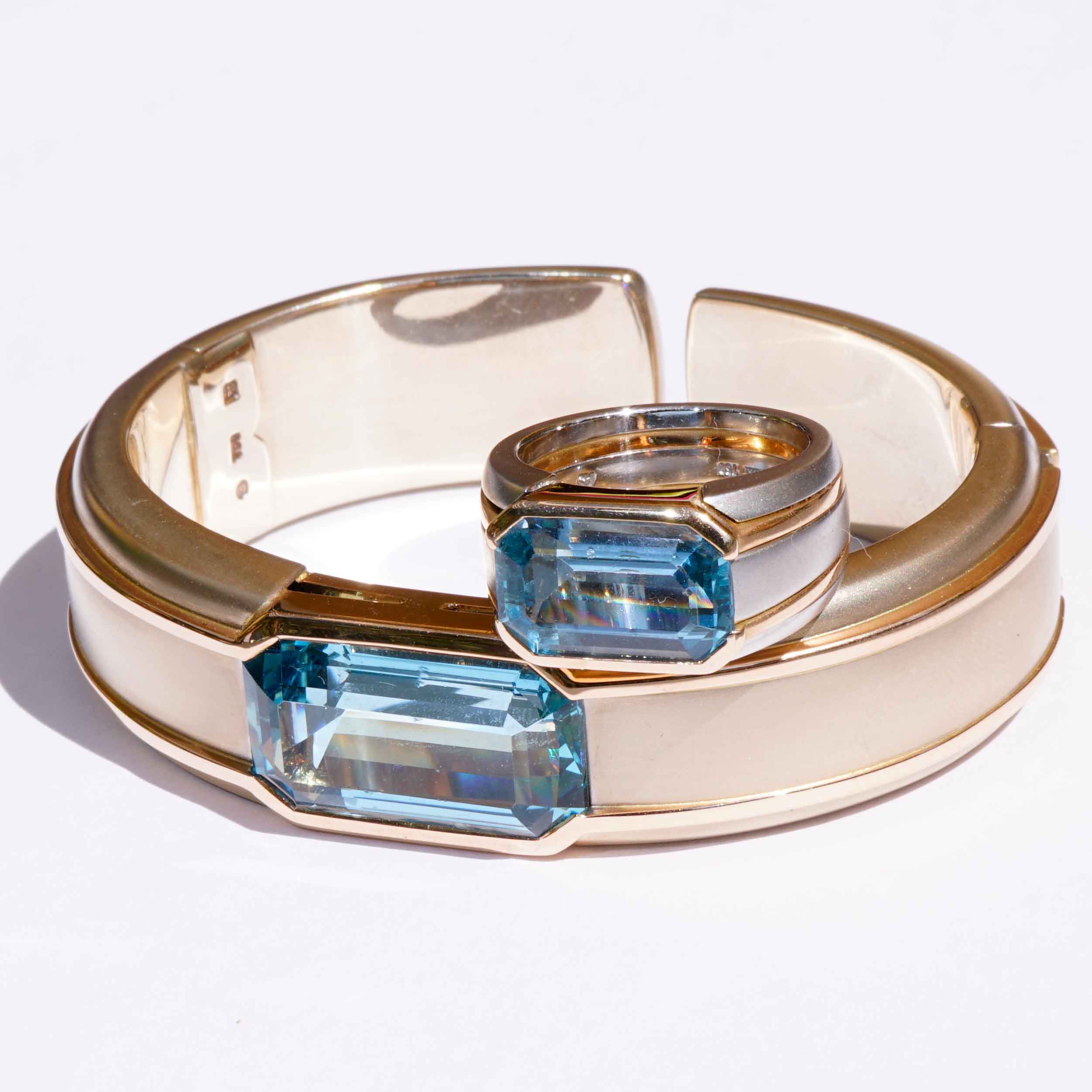 Hemmerle München Armreif und Ring 750er Gold Platin 16 ct und 5 ct Santa Maria Farbe 