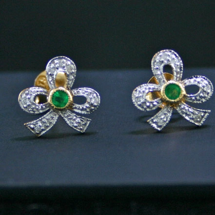 Smaragd-Brillant-Ohrstecker, 375/-GG., rhodiniert
