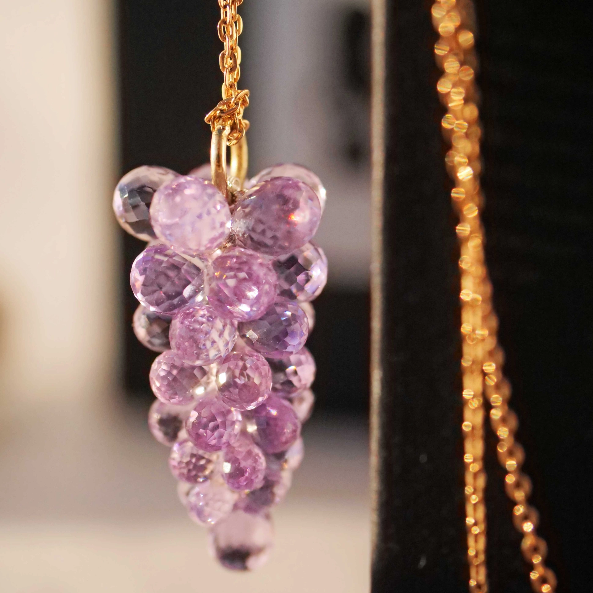 Amethyst Trauben Anhänger 585er Gelbgold 20.6 ct für Kette oder als Ohrhänger...sehr keck-
