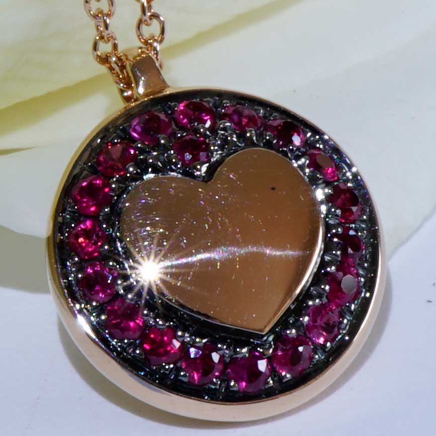 LOVE Saphir Herz Anhänger m. Kette 750er Rosegold....supercool gearbeitet in Traditionsgoldschmiede 