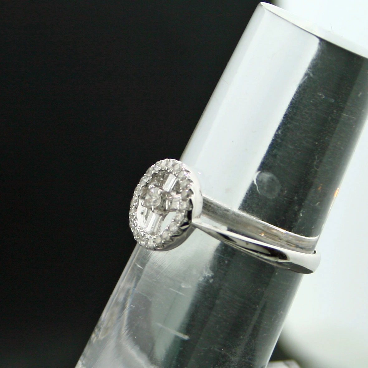 Diamant Brillant Ring 750er Weissgold 0.35 ct...Peace