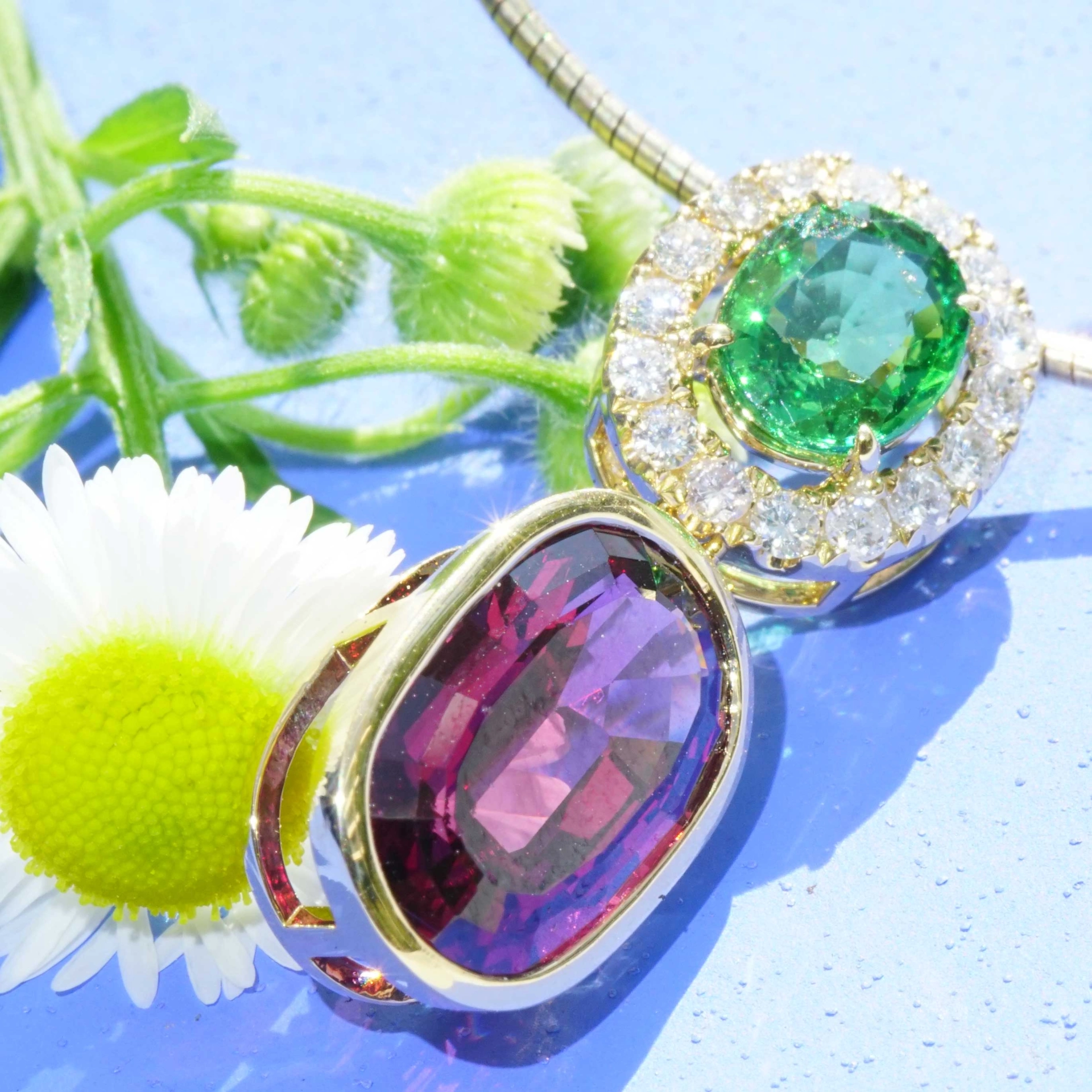 Tsavorith Rhodolith Brillant Anhänger 750er Gelbgold pink-grün.....farbengewaltiges Granat Duett
