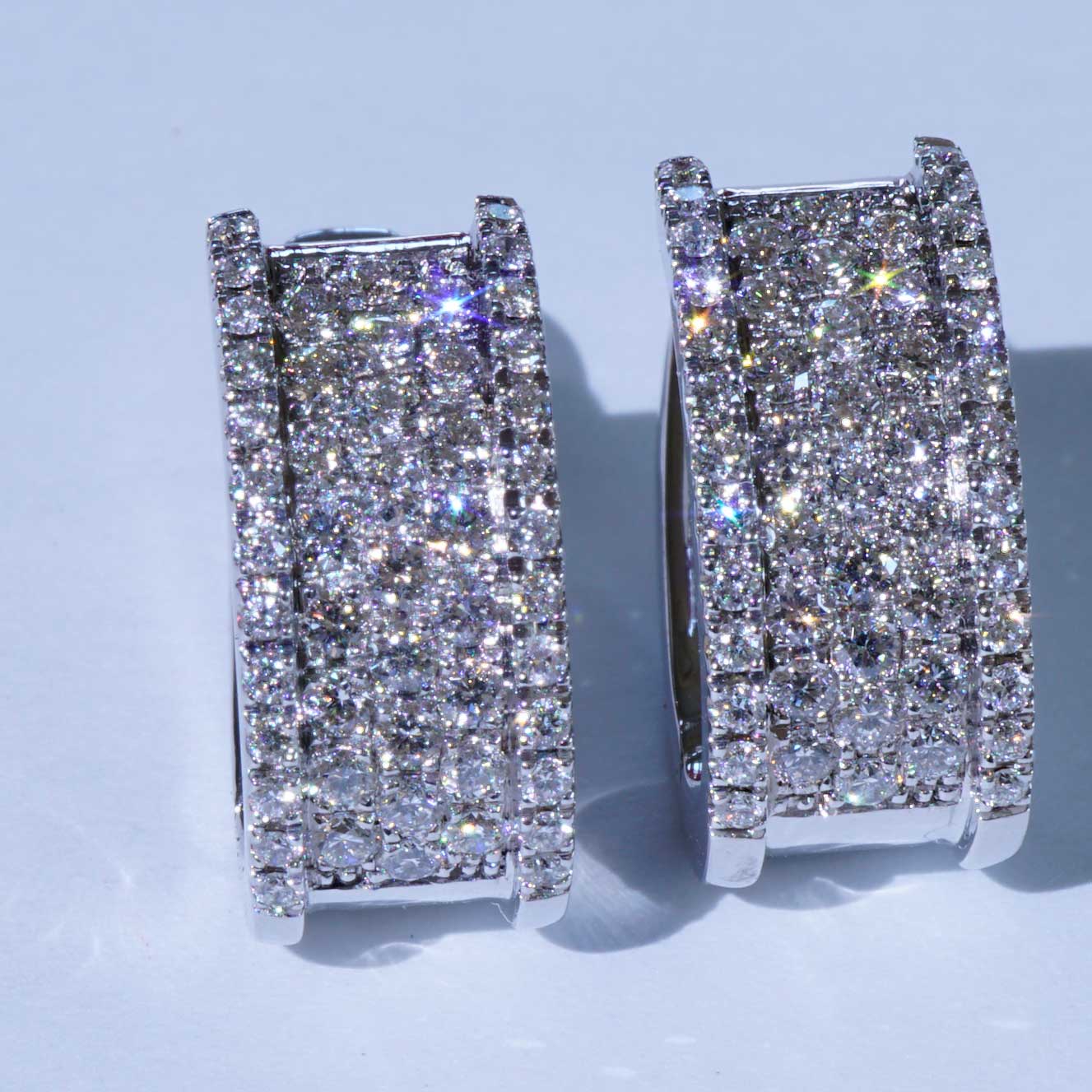  Brillant Dreiviertel  Creolen 0.69 ct 750er Weissgold TW VS made in Italy massiv  