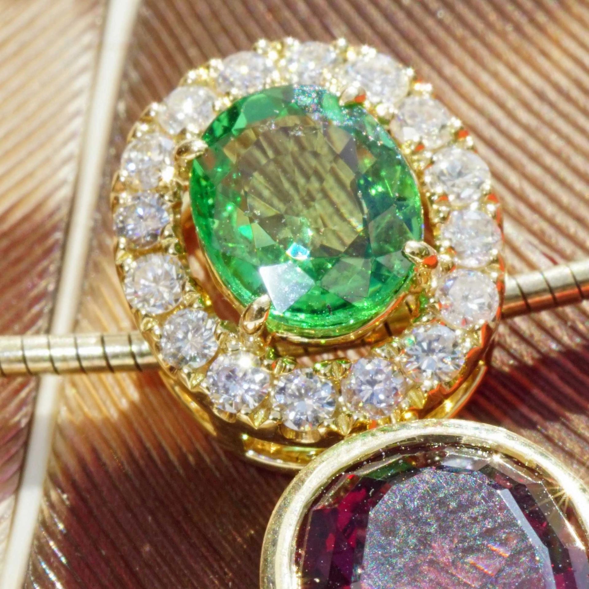 Tsavorith Rhodolith Brillant Anhänger 750er Gelbgold pink-grün.....farbengewaltiges Granat Duett