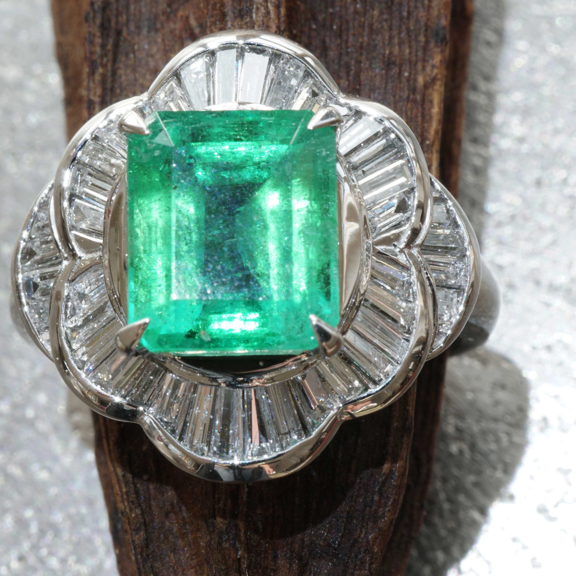Smaragd Diamant Ring 900er Platin 3.11 ct 0.85 ct TW VVS Kolumbien Feine Qualität
