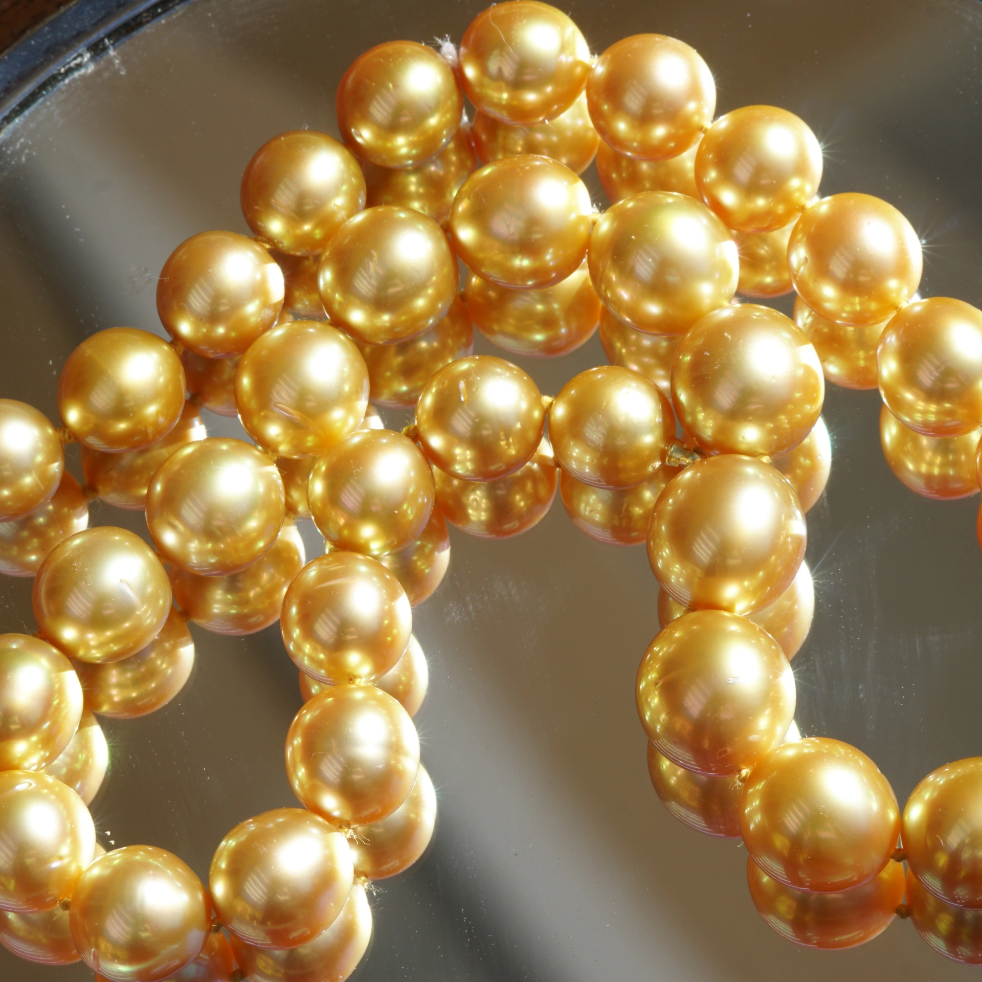 Südsee Zuchtperl Collier GOLDFARBEN 13,1 x 11 mm AAA+ naturfarben