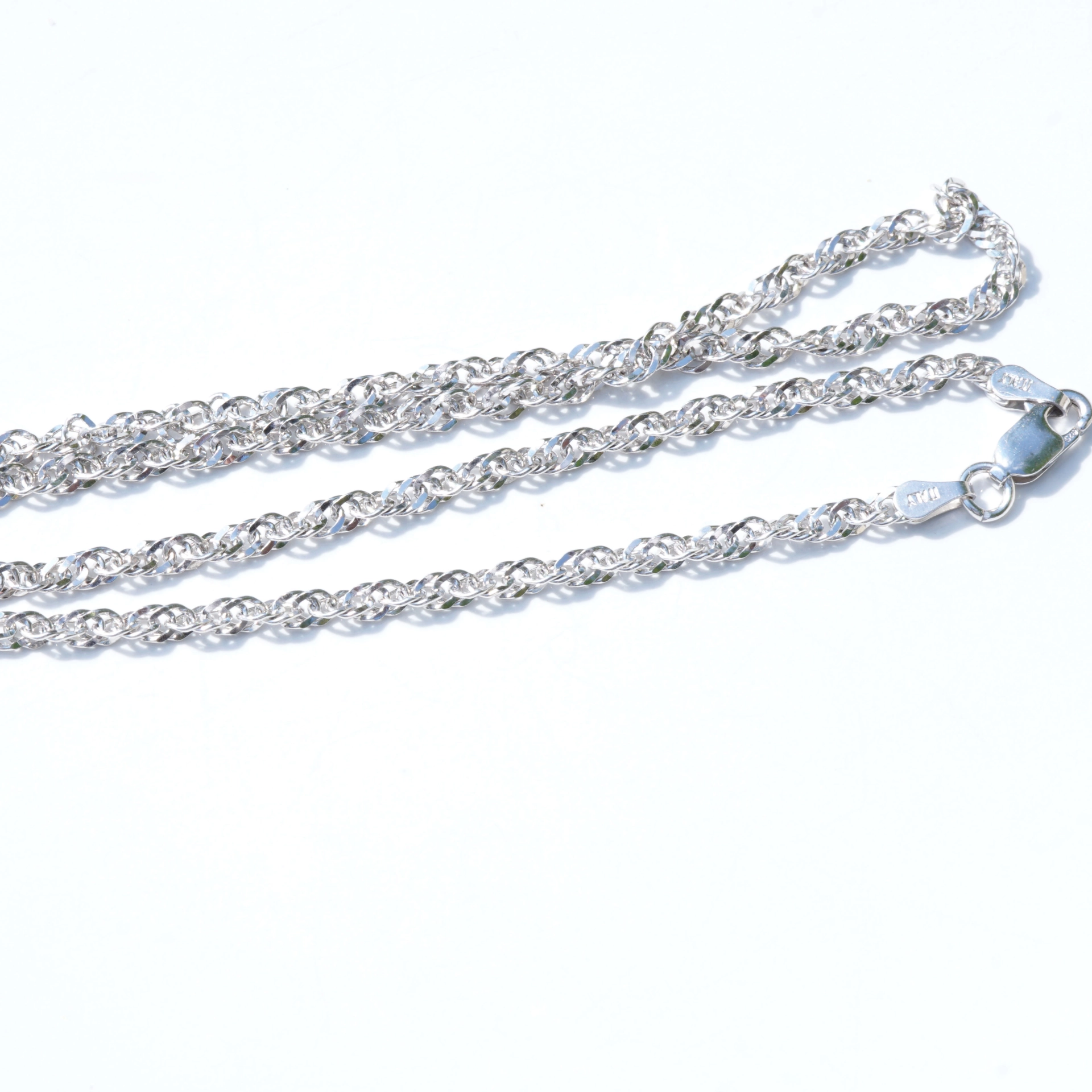 Silberkonvolut zweiteilig Korall Ohrhänger und Kette in 925er Silber 45 cm lang neu und ungetragen