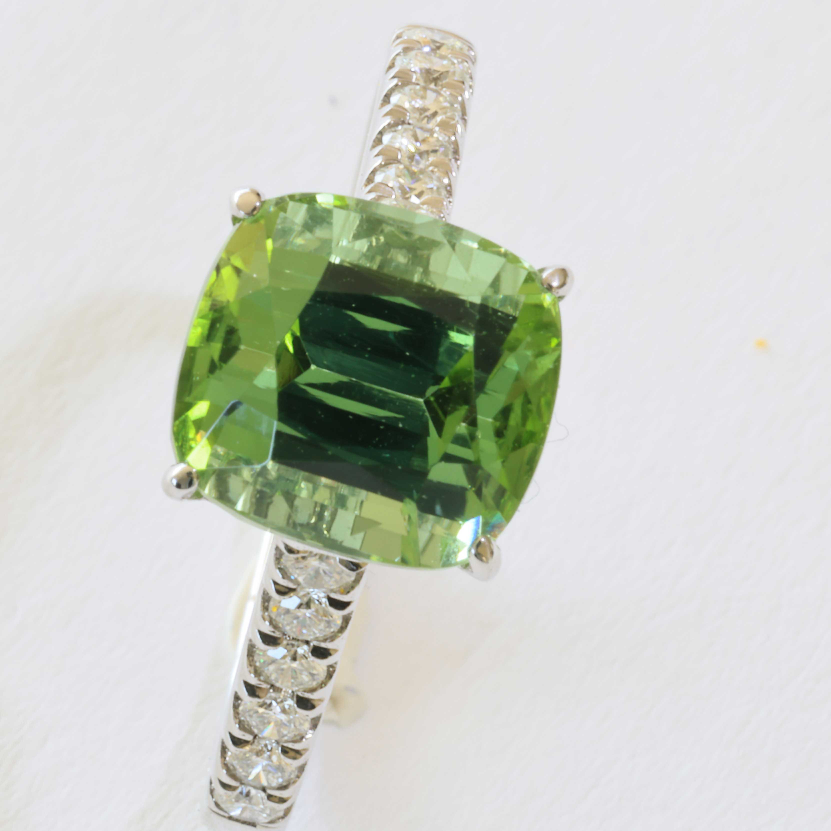 Lagun Grün-Blauer Turmalin Brillant Ring 750er Weissgold 3.90 ct 0.27 ct  Afghanistan Top Qualität