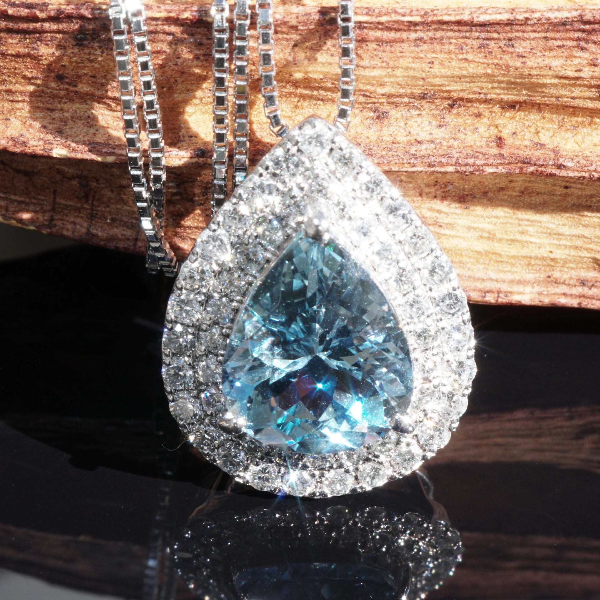 Santa Maria Aquamarin Brillant Anhänger 2.73 ct 0.63 ct Platin 950 intensive Farbbrillanz