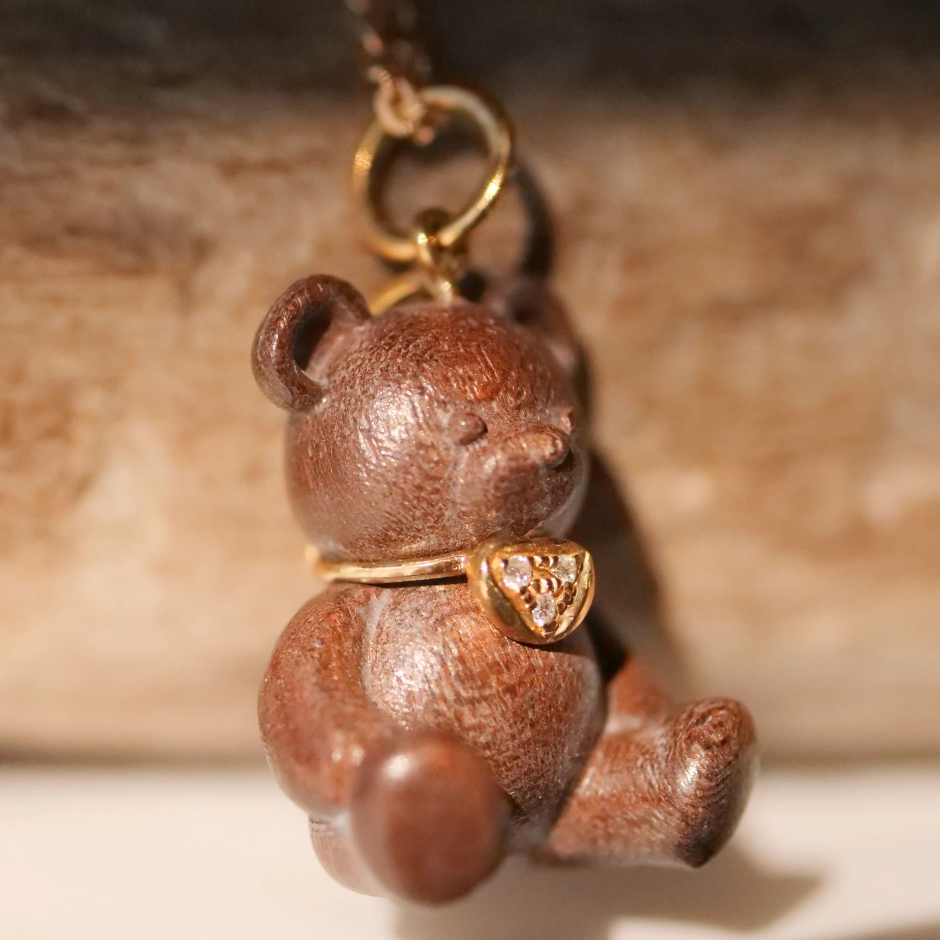 Brillant Anhänger Teddybärchen mit Herz 750er Gelbgold 24 x 14 x 12 mm zuckersüüs