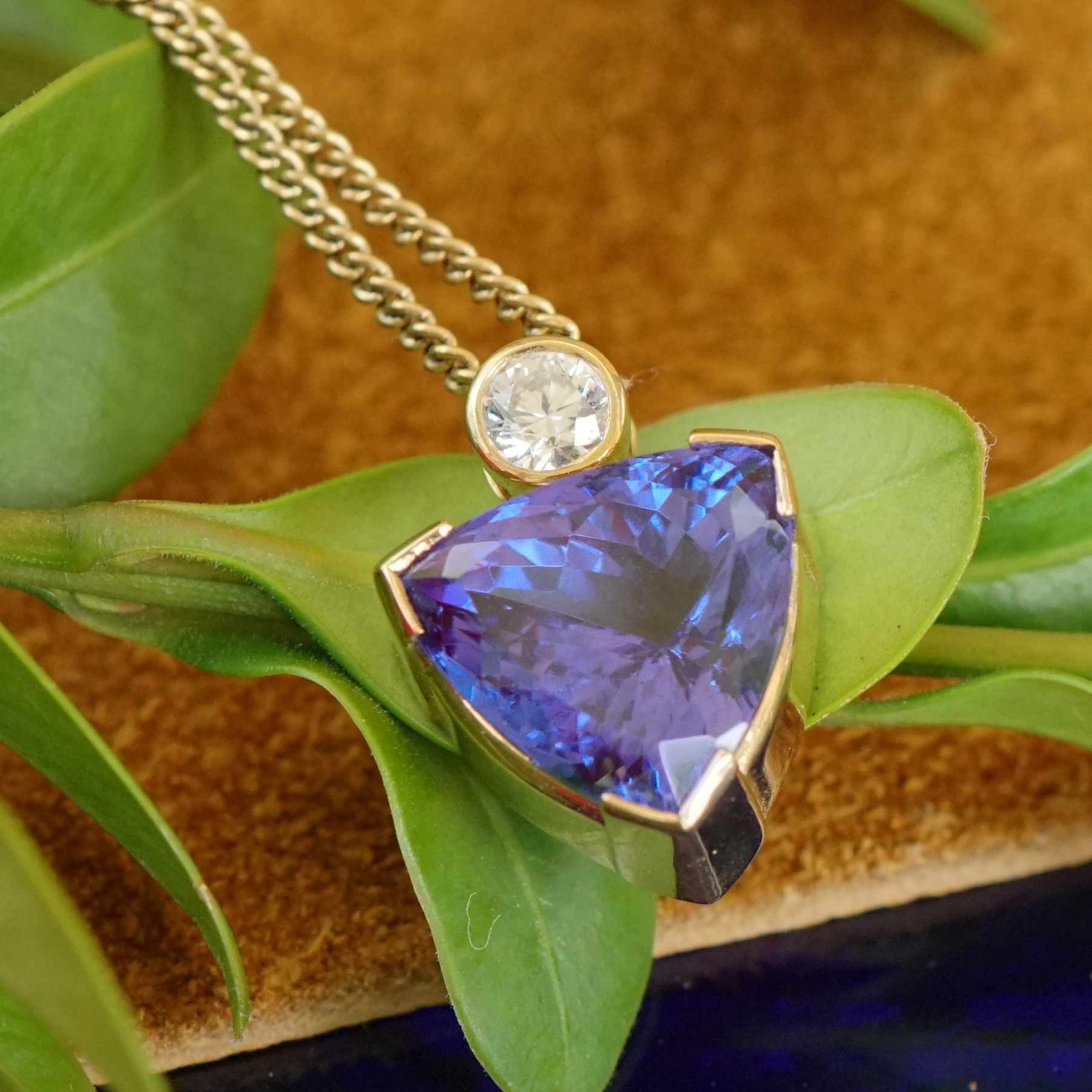 Tansanit Brillant Anhänger 5 ct m. Kette 750er Gold aus Nachlass günstig