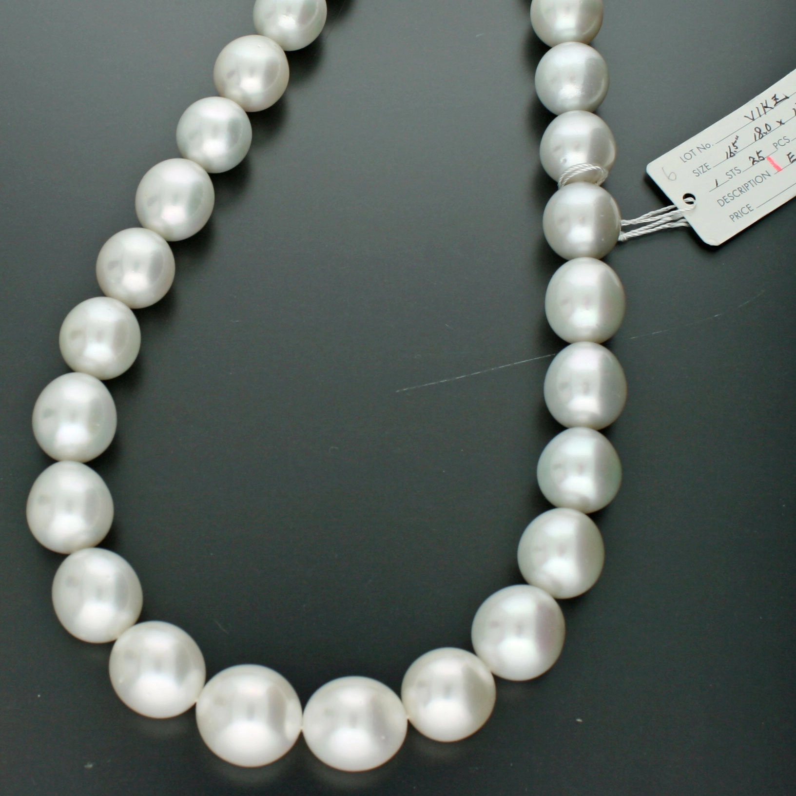 Große-Südsee-Zucht-Perl-Kette-18x15 mm-weiß