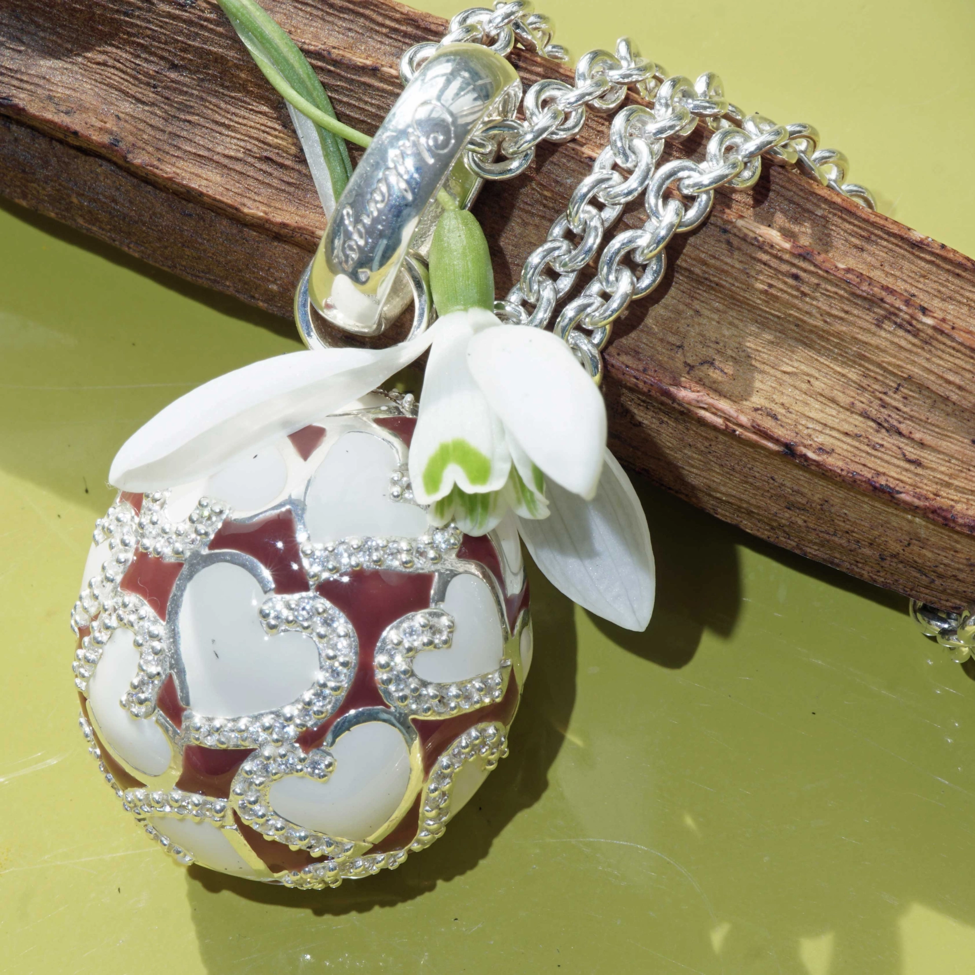Original Chilango Anhänger im Stil Faberge Emaille Heart rot-braun 925er Silber mit Steinbesatz