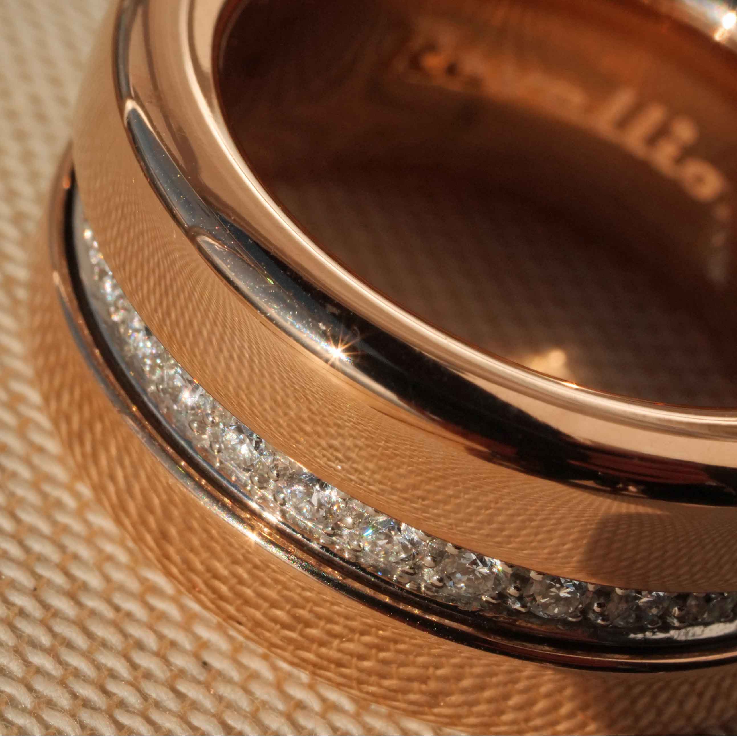 Brillant Ring Revellion von Jörg Heinz 0.68 ct TW VVS 750er Rosegold mit Edelstahl Neupreis 9990.-Euro