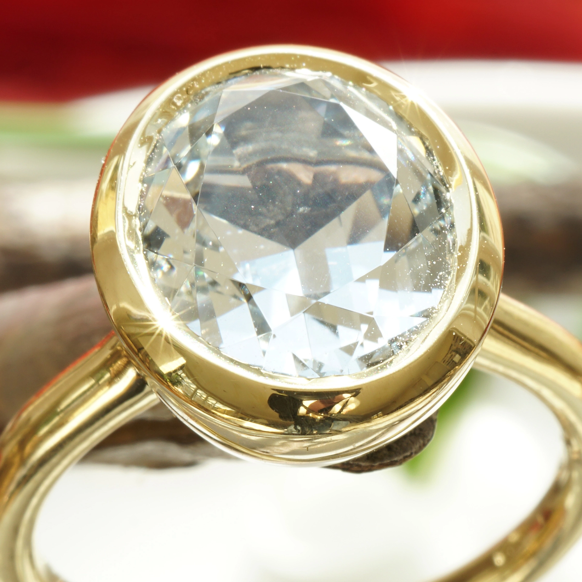 Goshenit Beryll Ring 4.82 ct 750er Gelbgold Mosambik...farblose Reinform