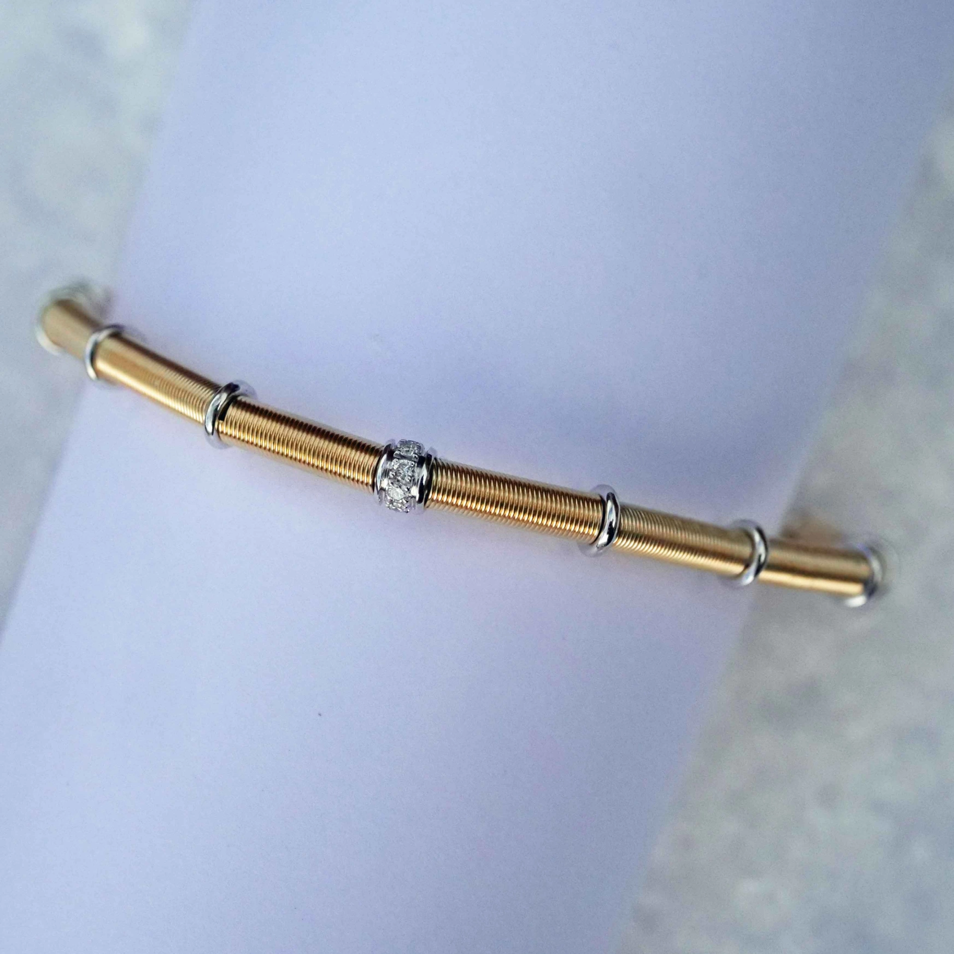 Brillant Armband IVY in 750er Gelb-/Weissgold 0.08 ct TW SI von Silhouette Schmuck Bentner