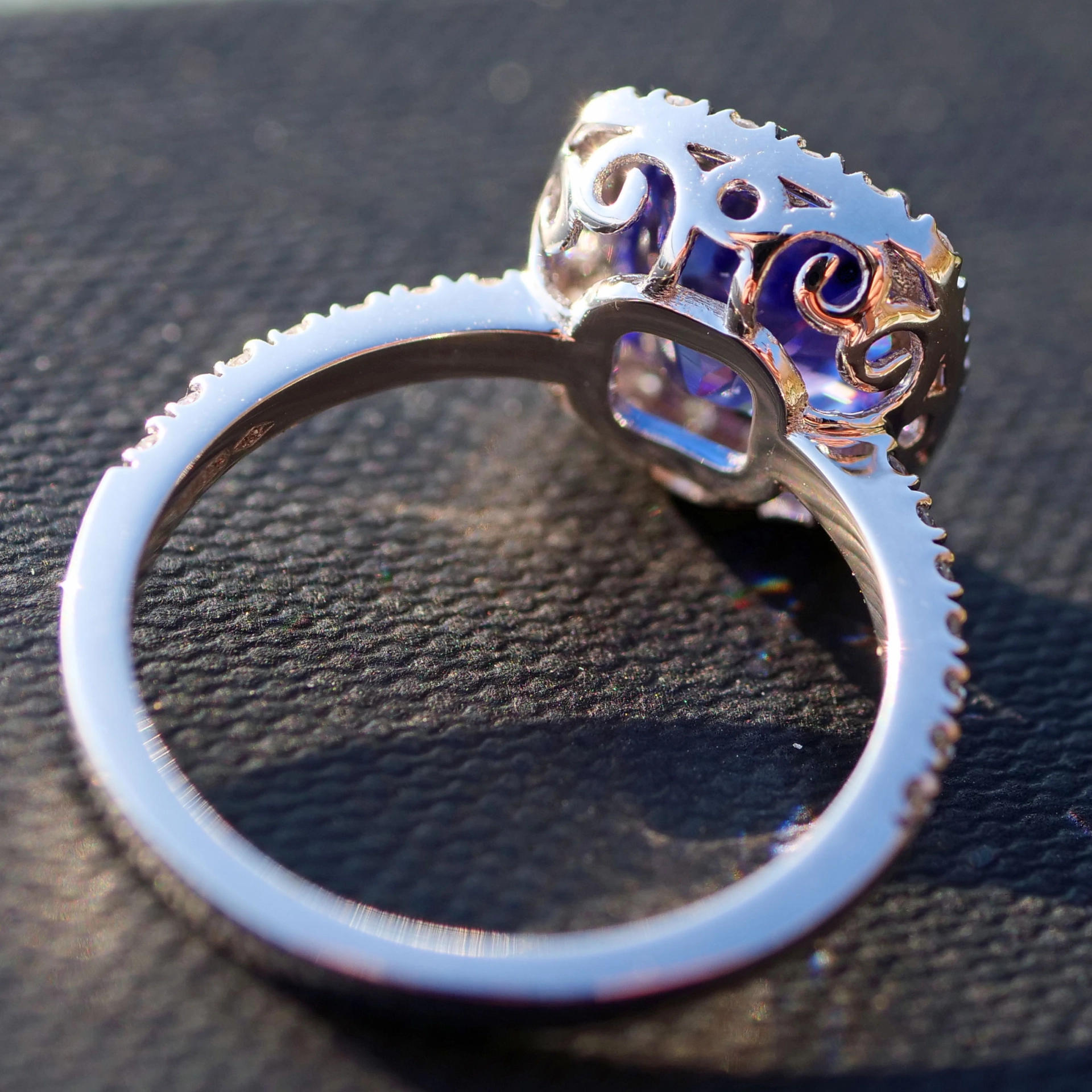 Tansanit Brillant Ring 750er Weissgold 2.70 ct 0.40 ct AAA+ Tolle Qualität Blaulilie