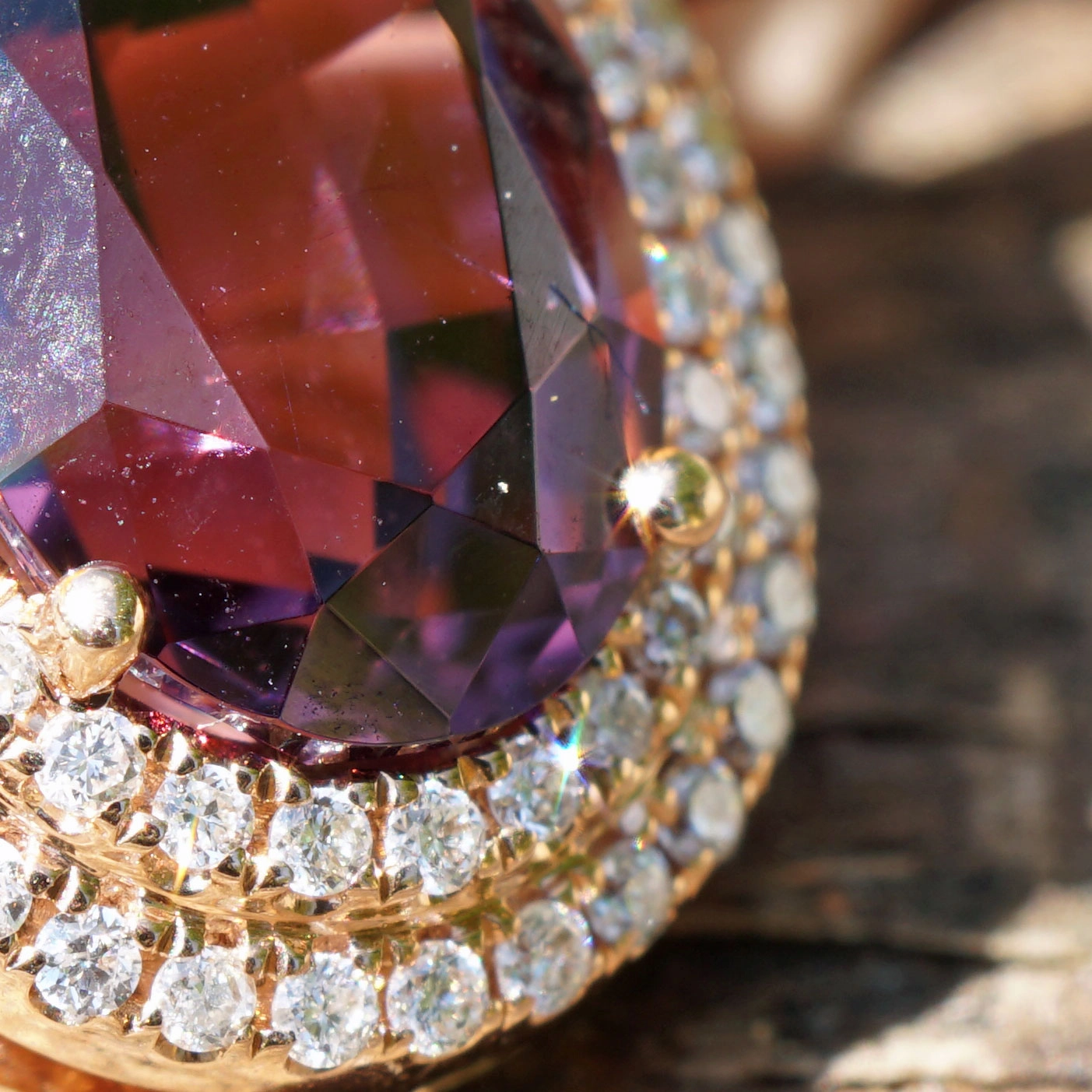 Spinell Brillant Anhänger 2.57 ct 0.19 ct violett Mine Tansania unbehandelt TOPQUALITÄT 750er Rosego