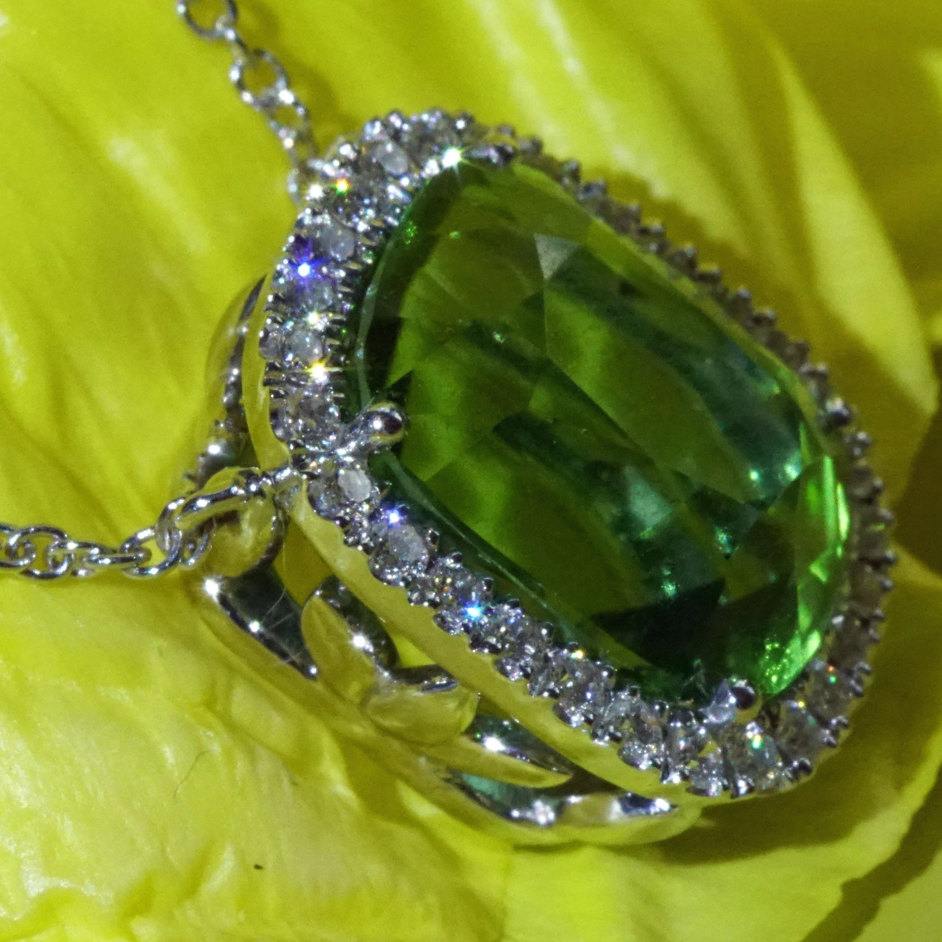 Turmalin Brillant Collier 750er Weissgold Investment lagun-grün Afghanistan 8.35 ct AAA+ Lupenrein