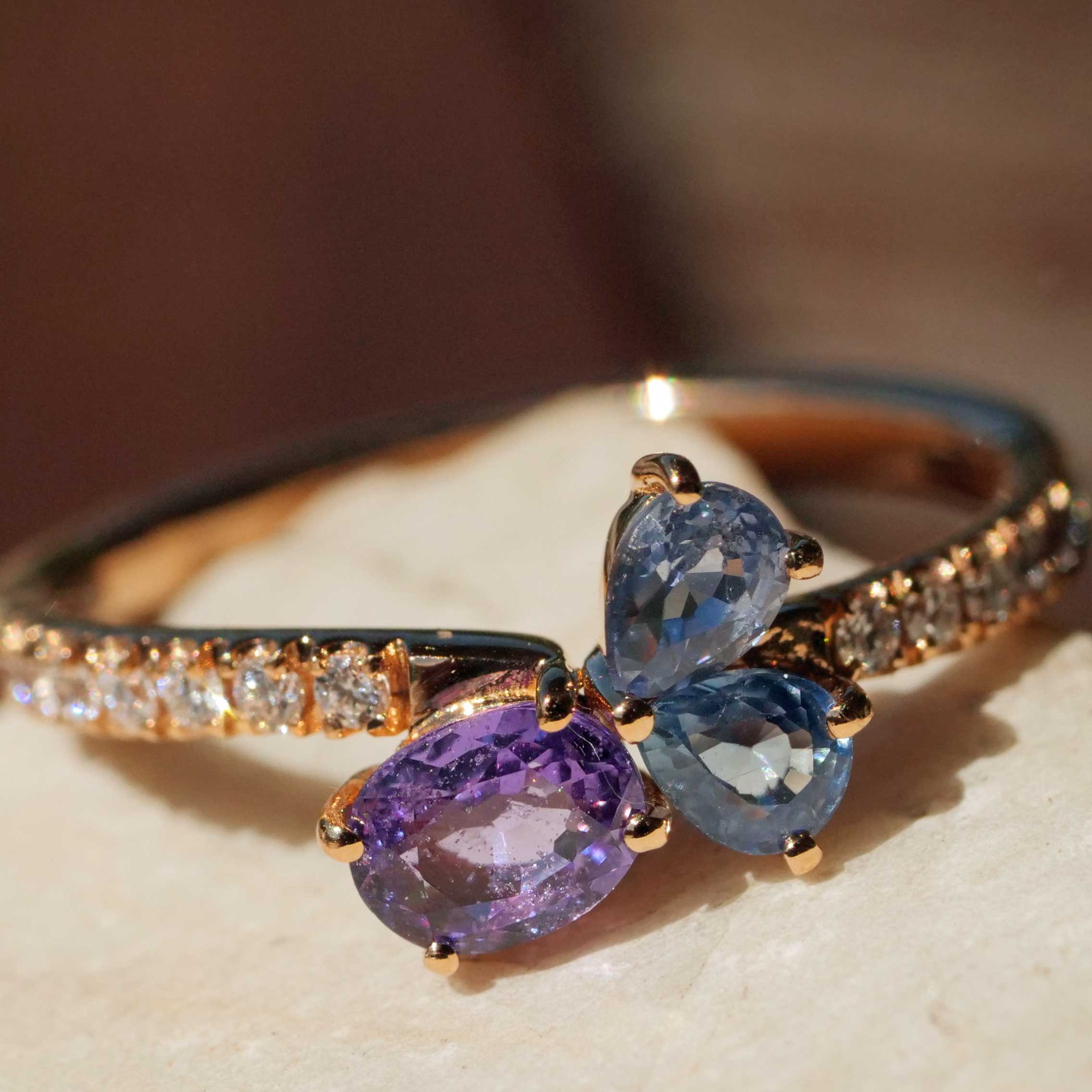 Cooler Farbstein Schmuck I Saphir Brillant Ring in 750er Rosegold 0.95 ct 0.17 ct TW VS made in Italy