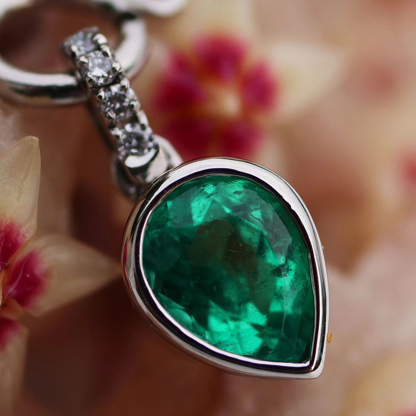 Smaragd Anhänger  900er Platin 0.70 ct ...echte Kolumbianer machen Spaß