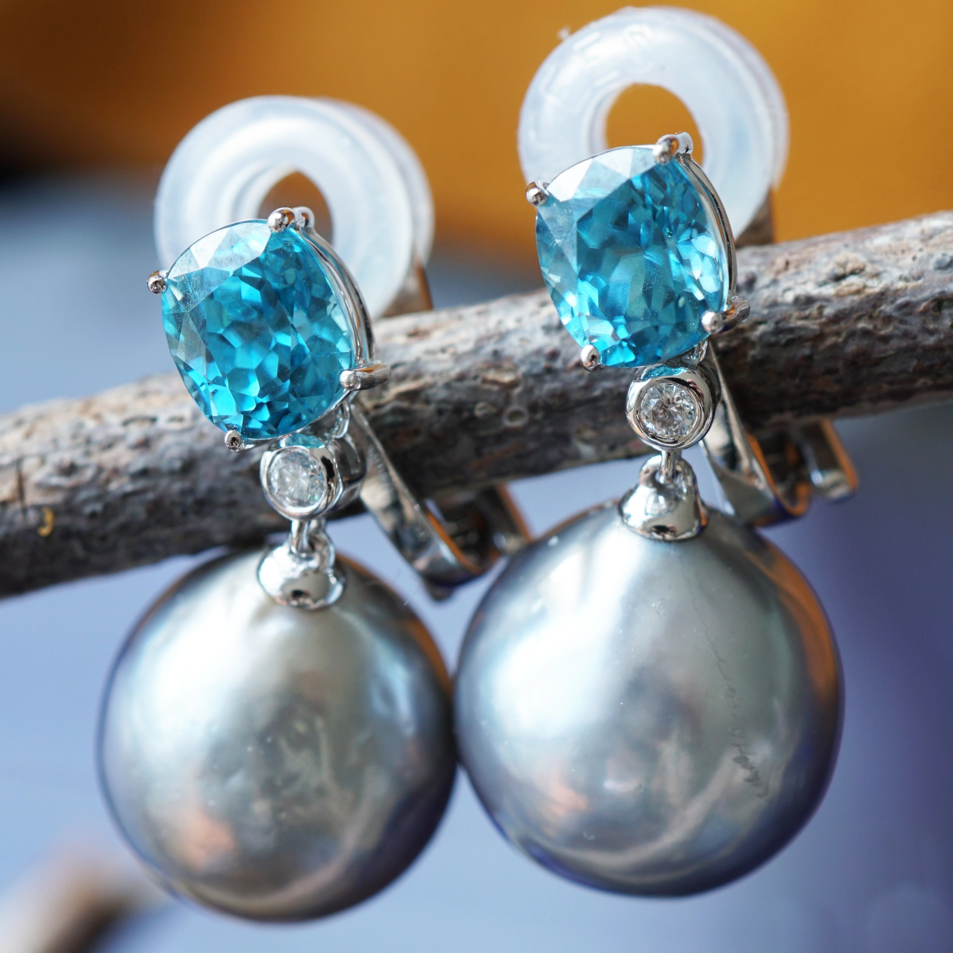 Blauer Zirkon Zuchtperl Brillant Ohrhänger 750er Gold Top Kambodscha Zirkone