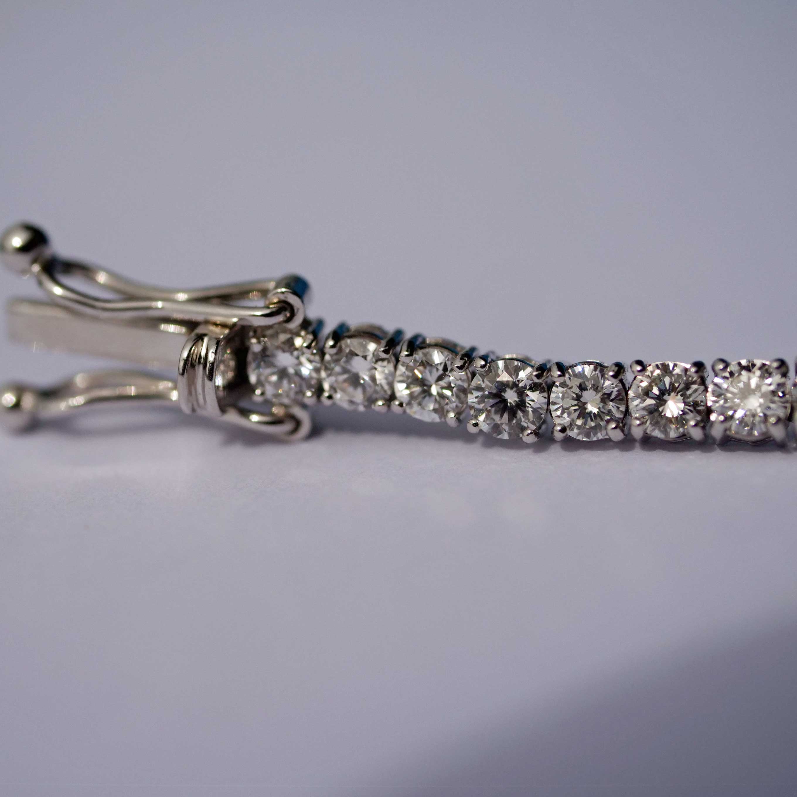 Brillant Tennis Armband total 5.62 ct TW VS Labor Diamanten in 585er Weissgold.... für ein Bruchteil des Naturdiamant Preises   Kopie