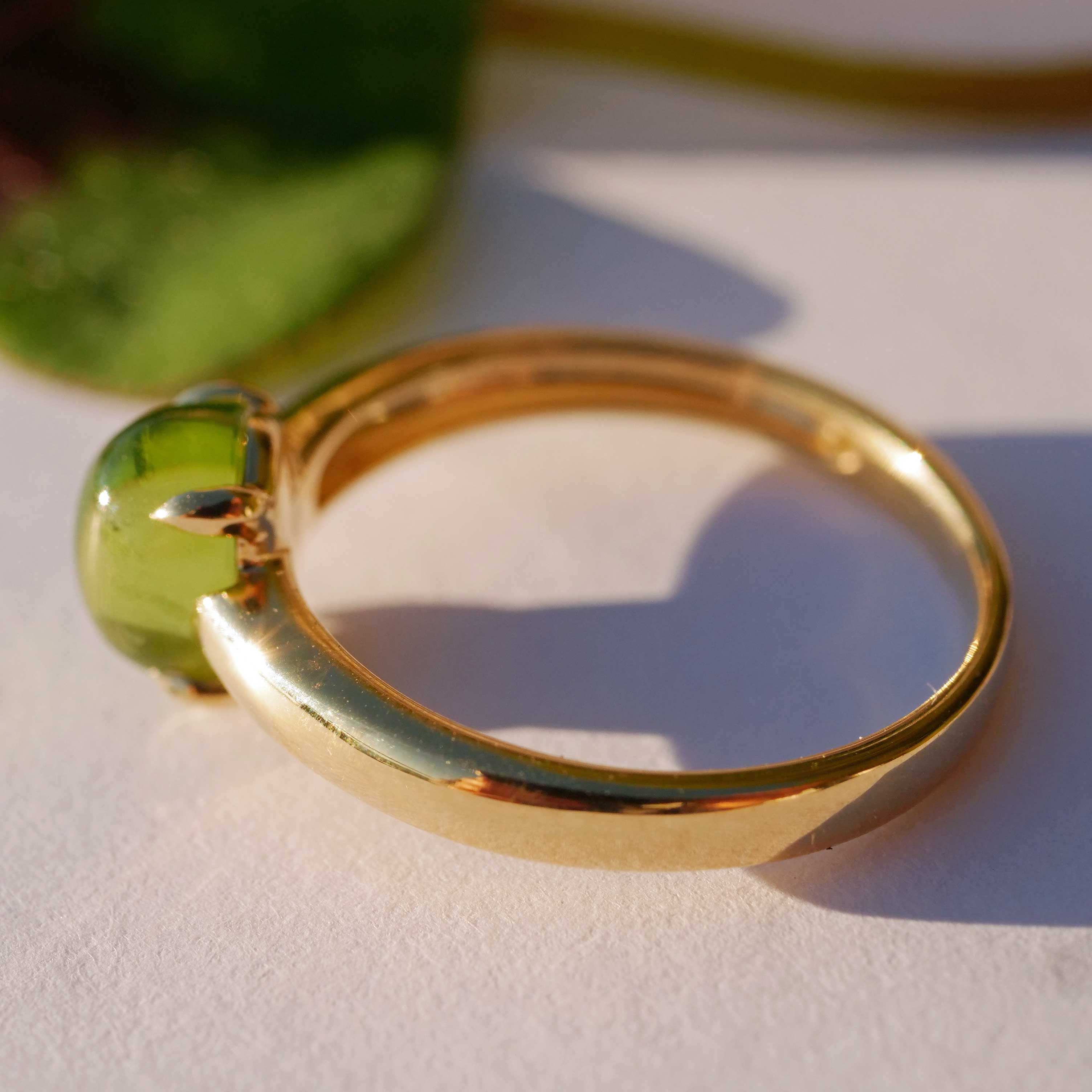 Turmalin Ring 750er Gelbgold Grün....süsse Versuchung...made in Italy...hochwertig 