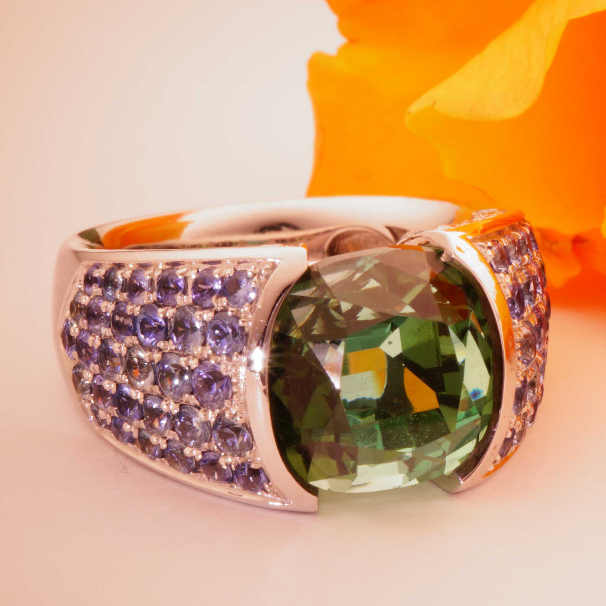 Lagoon Green Turmalin Saphir Brillant Ring 750er Weissgold Afghanistan 12.56 ct AAA+