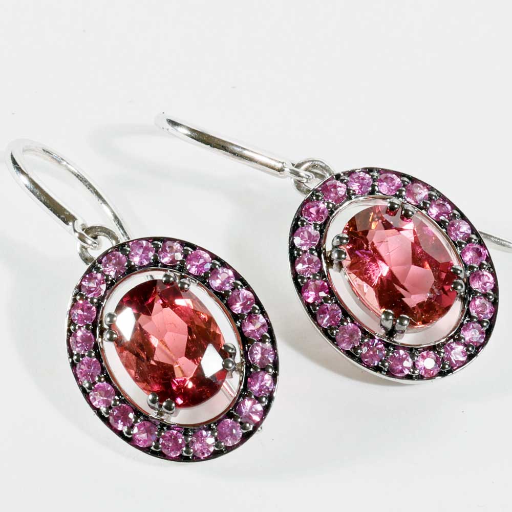 Cooler Farbstein Schmuck I Ohrhänger in 585er Weissgold mit altrosa Turmalinen und violetten Saphiren total ca. 3.39 ct