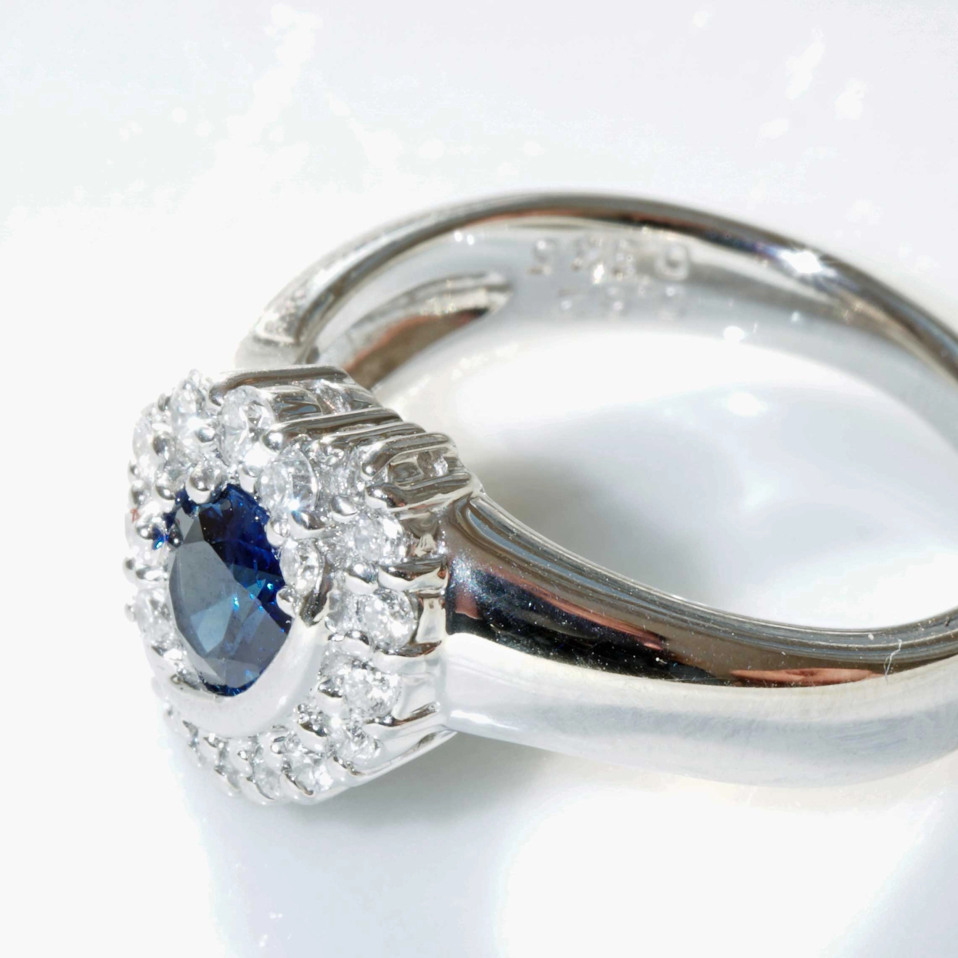 Saphir Brillant Ring 900er Platin 0.62  ct 0.345 ct .....feinster Saphir und Brillanten in Platin