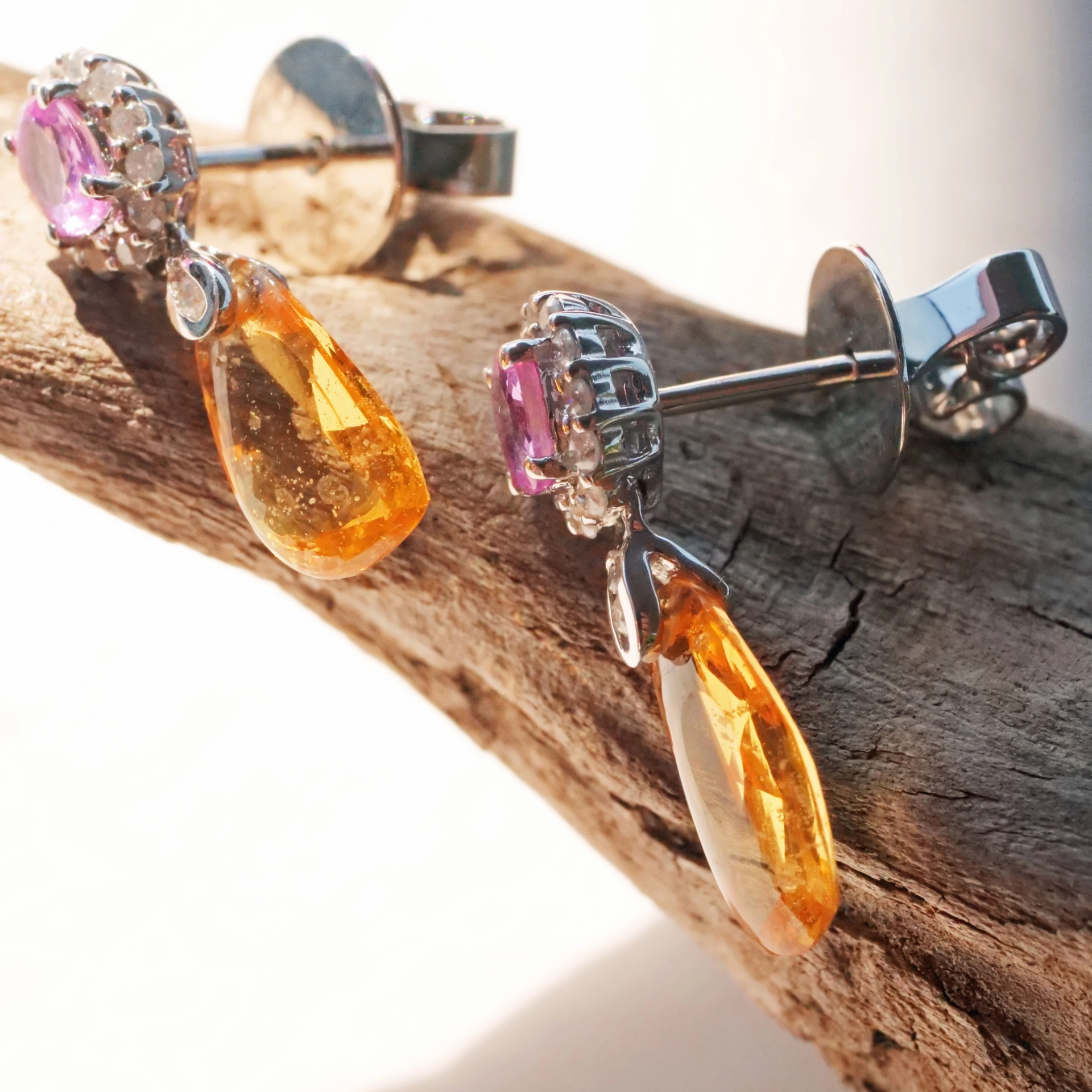 Pink-Gelbe-Saphir-Brillant-Ohrh-nger-750er-Gelbgold-P1101838 Pink Gelbe Sugarloaf Saphir Brillant Ohrhänger 750er Gelbgold..außergewöhnliche Formen und Farben..g