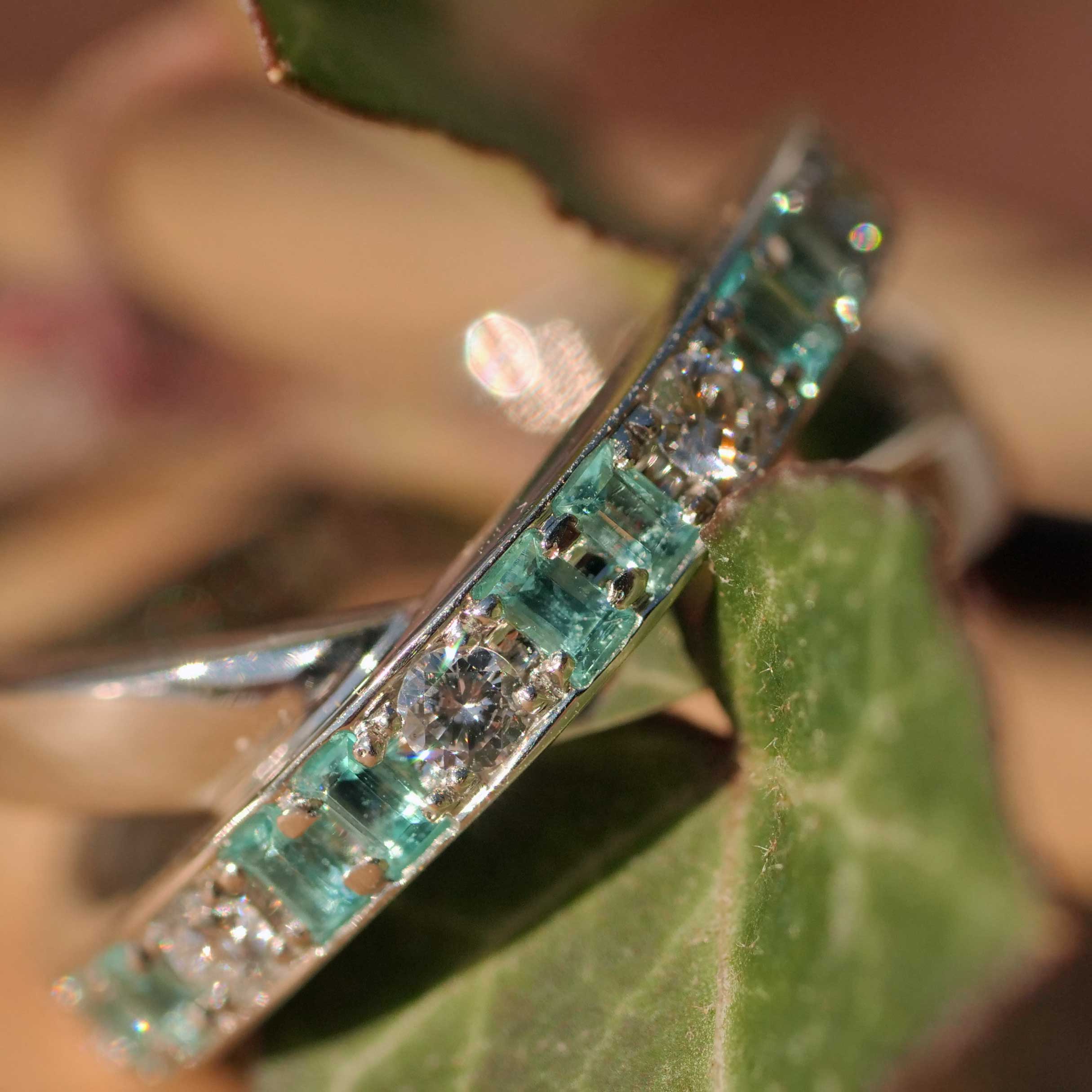 TOP Selection Paraiba Brillant Ring 0.17 ct 0.16ct 950er Platin mit besonders reinen Edelsteinen