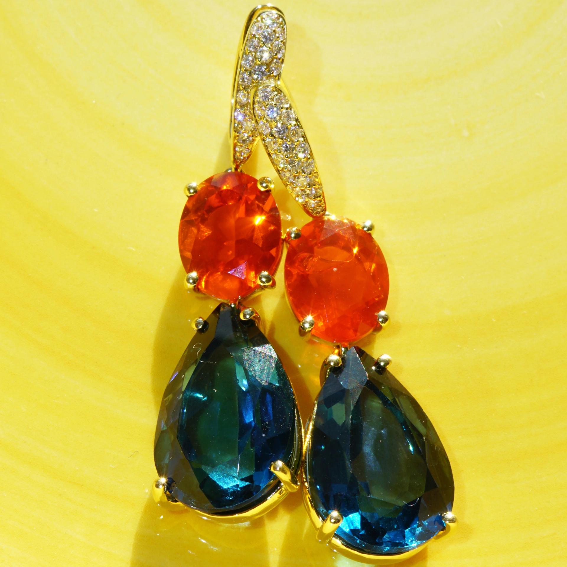 Topas Feueropal Brillant Ohrhänger 750er Gelbgold...Great Jewellery WOW Farben