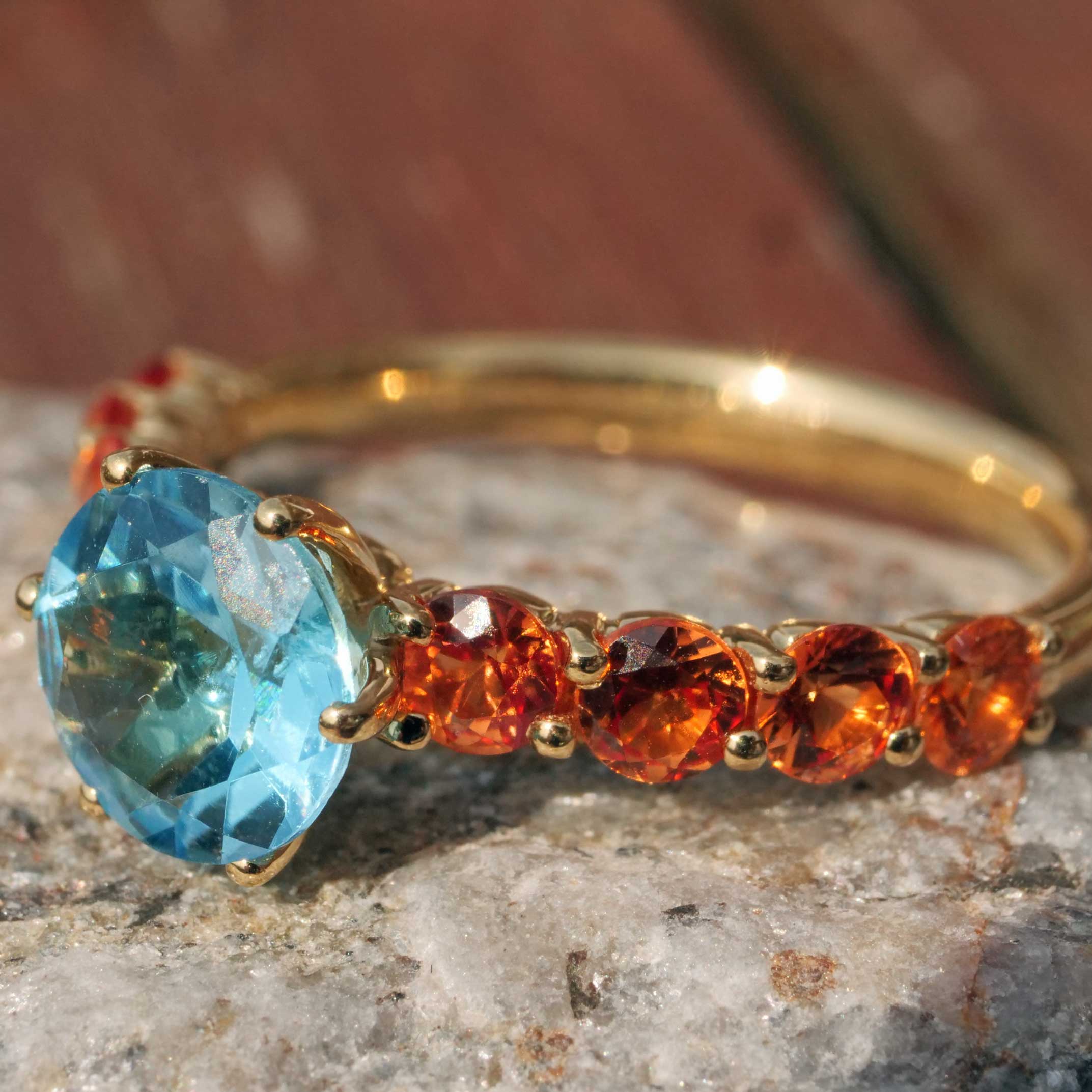 Cooler Farbstein Schmuck I Saphir Topas Ring in 750er Gelbgold 2.41 ct in skyblueblau und mandarinorange