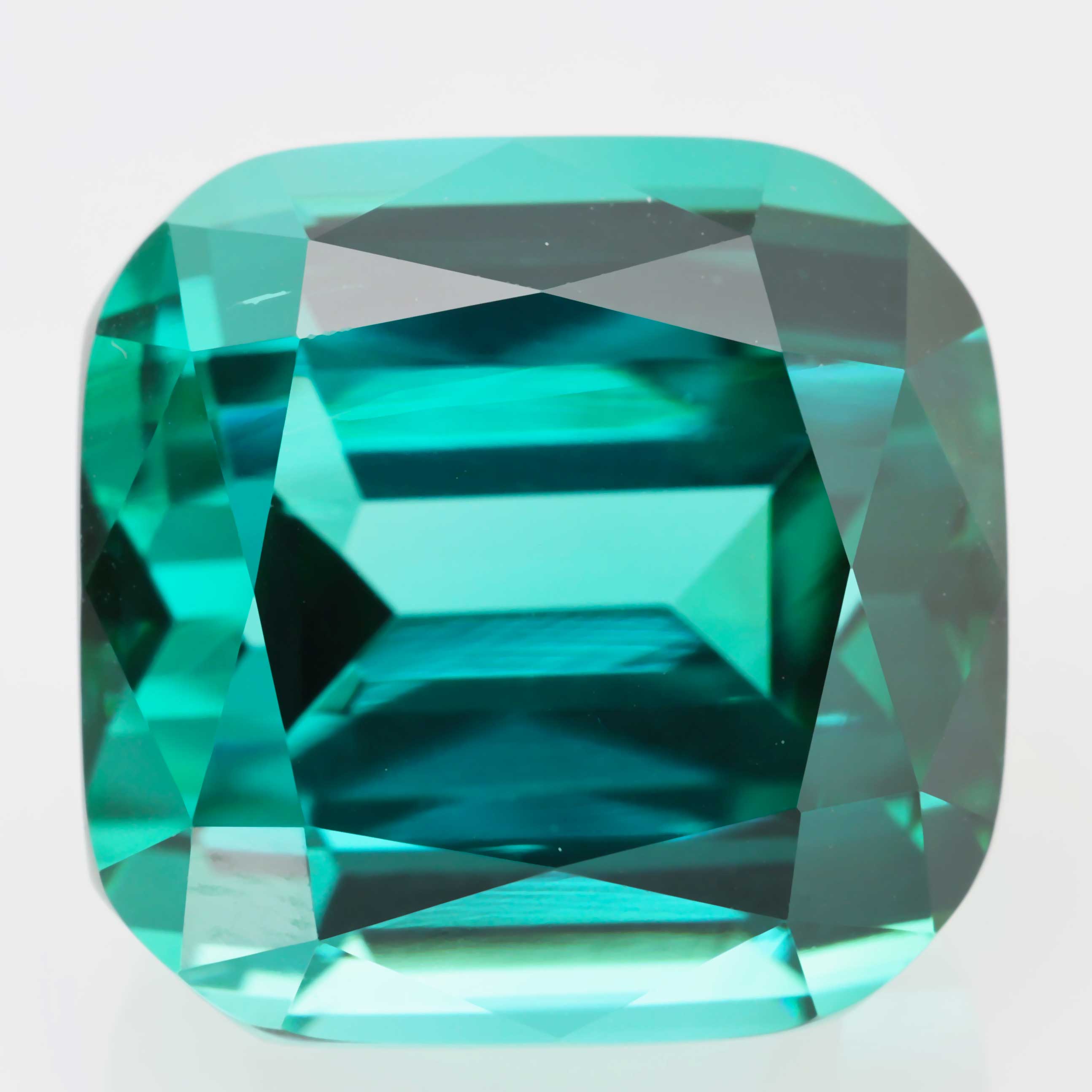 Lagoon / Lagun Turmalin der Superklasse AAA+  21.56 ct Afghanistan 98% rein Investment Edelstein