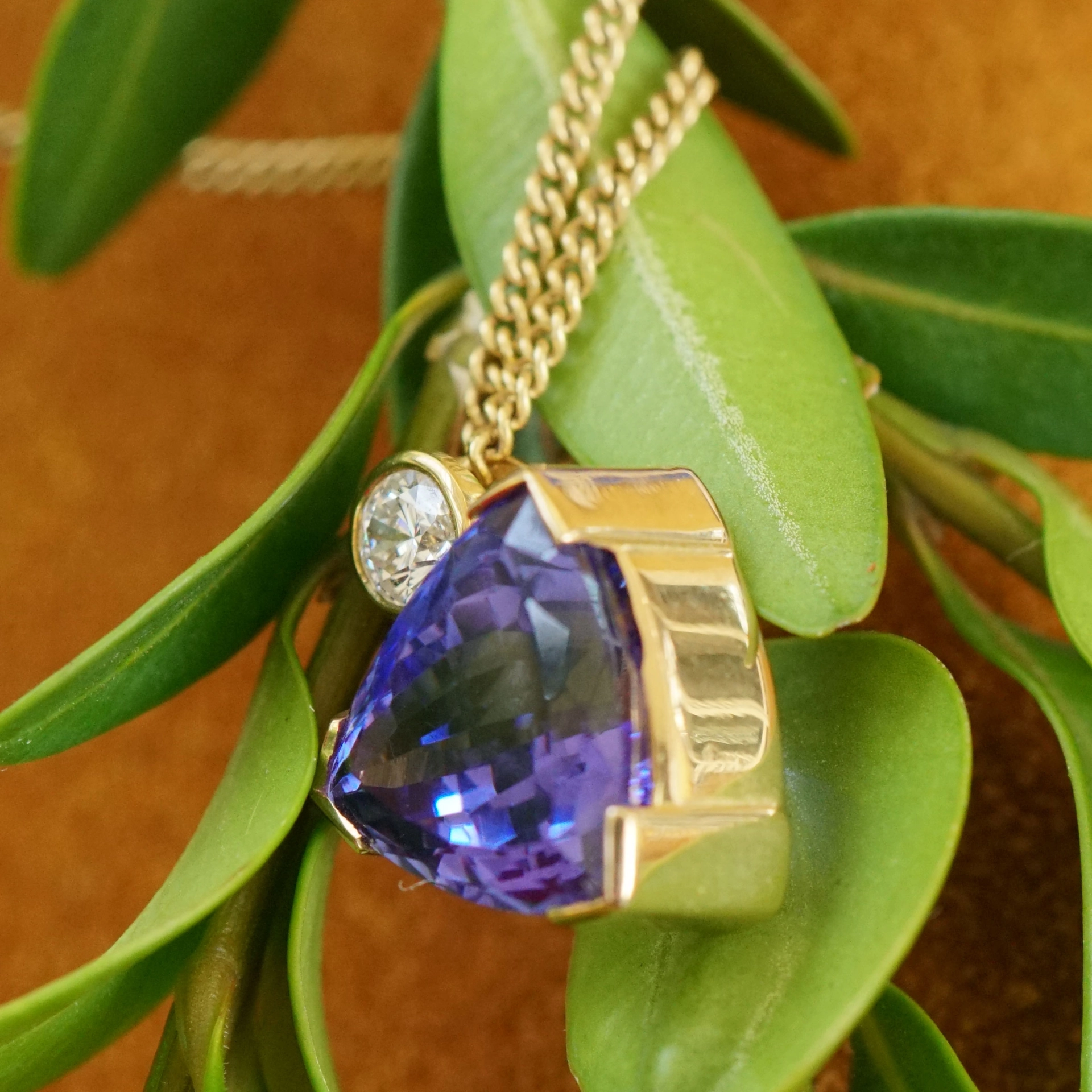 Tansanit Brillant Anhänger 5 ct m. Kette 750er Gold aus Nachlass günstig