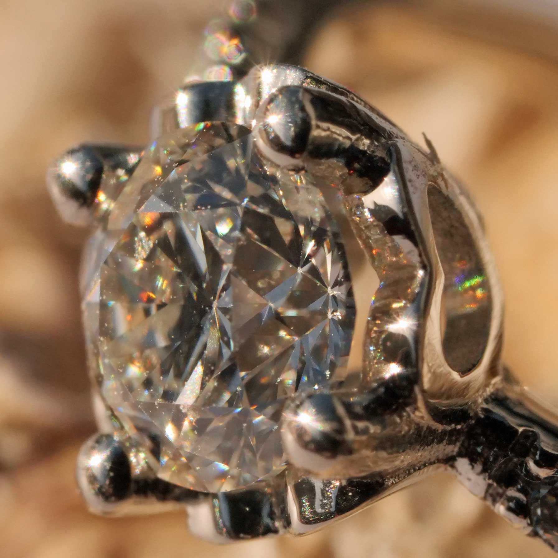 Brillant  Ring 0.59 ct G SI2 HALBKARÄTER von  Silhouette Bentner HRD Zertifikat 950er Platin  