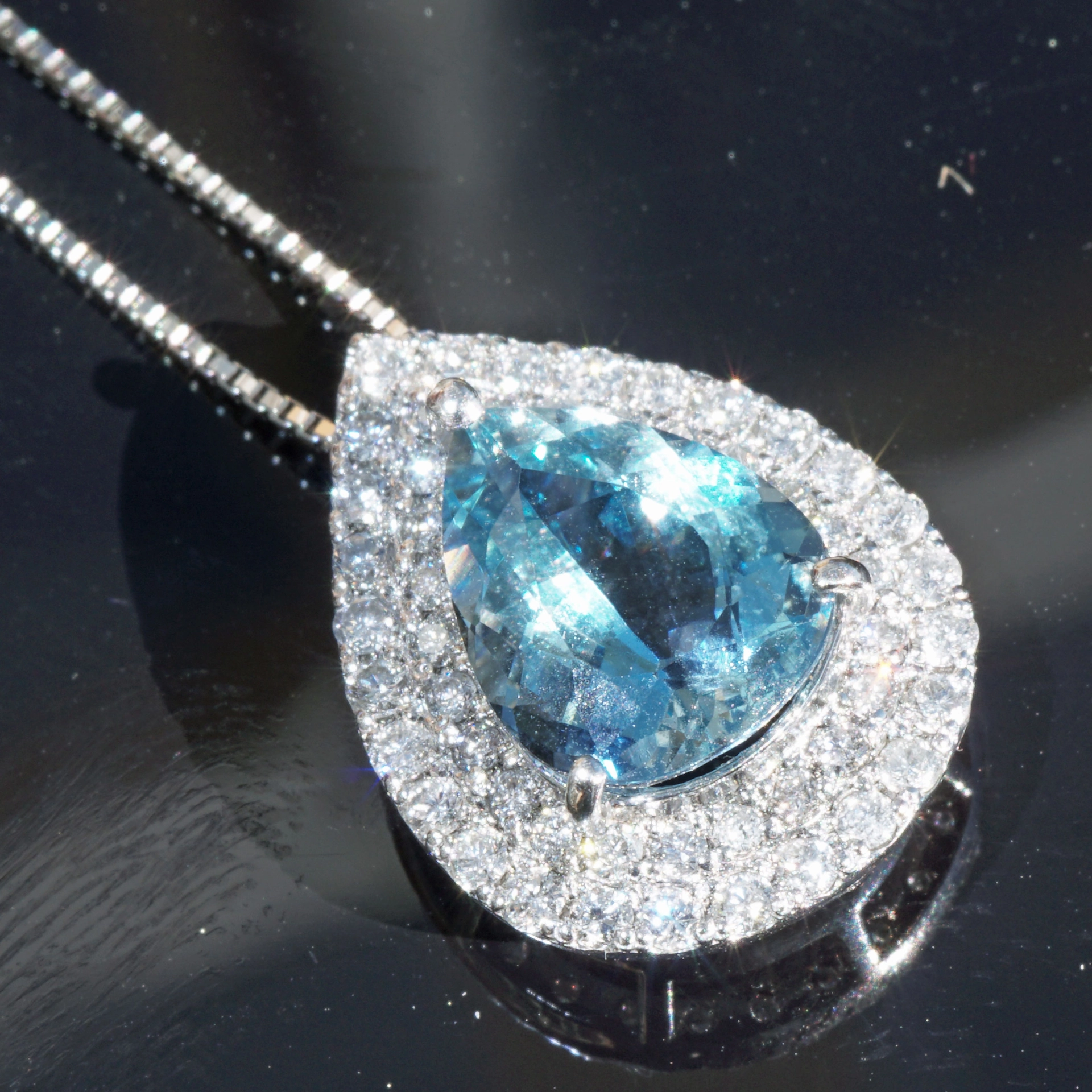Santa Maria Aquamarin Brillant Anhänger 2.73 ct 0.63 ct Platin 950 intensive Farbbrillanz