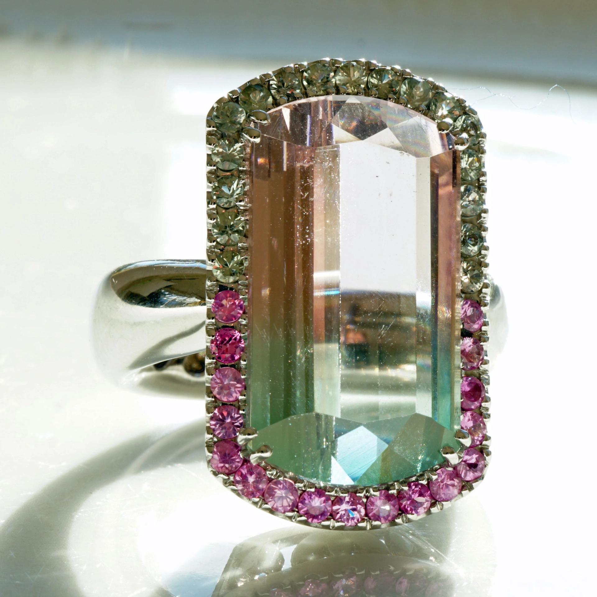 Turmalin Saphir Ring BICOLOR 18 kt Weissgold Afghanistan baby pink blue 14.85 ct