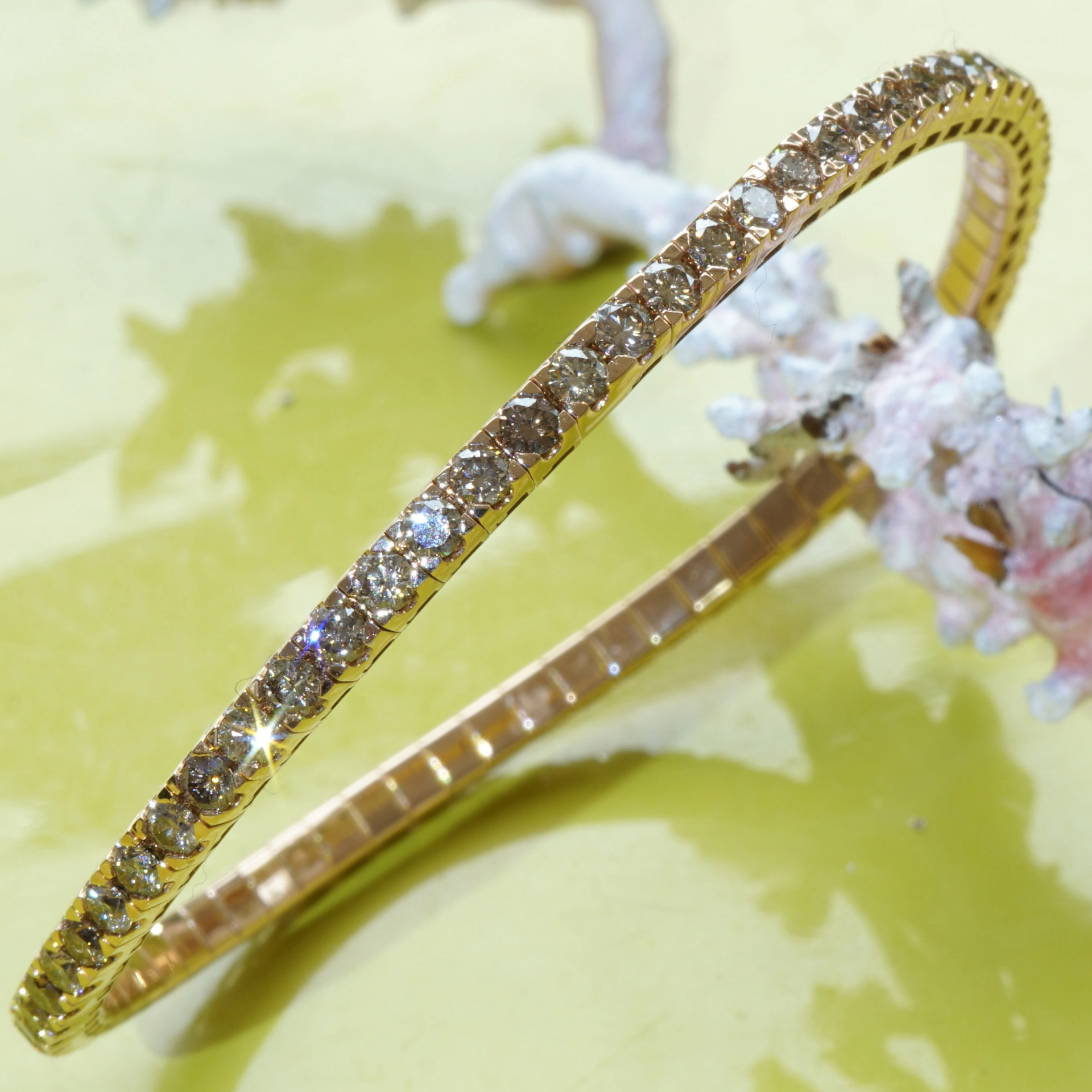 Flexi Brillant Armband 750er Rosegold 3.79 ct Exclusiv Edition Valenza feines Hellbraun VS
