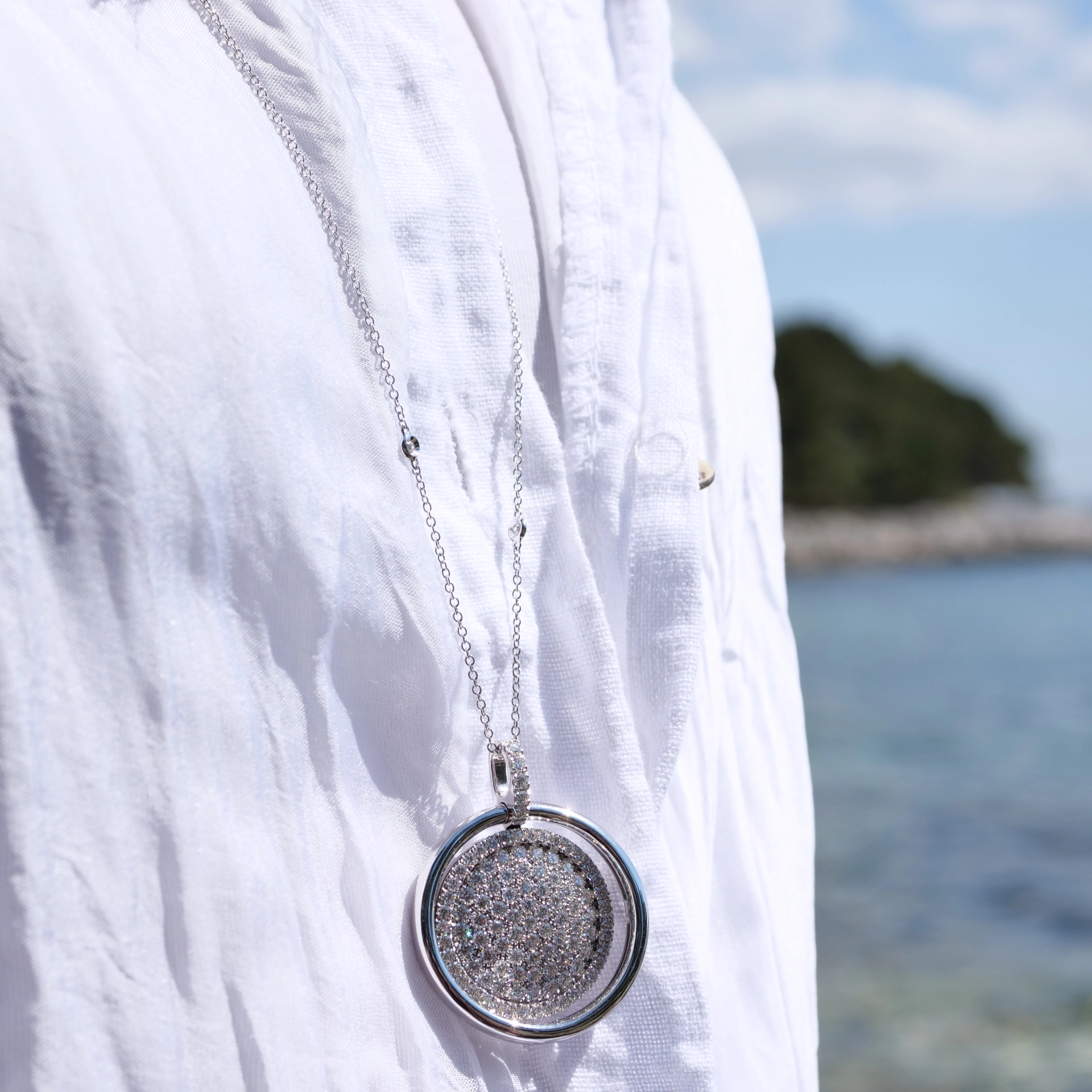 Brillant Anhänger mit Kette Deluxe 3.55 ct aus Traditionsgoldschmiede...ein Wunderwerk...