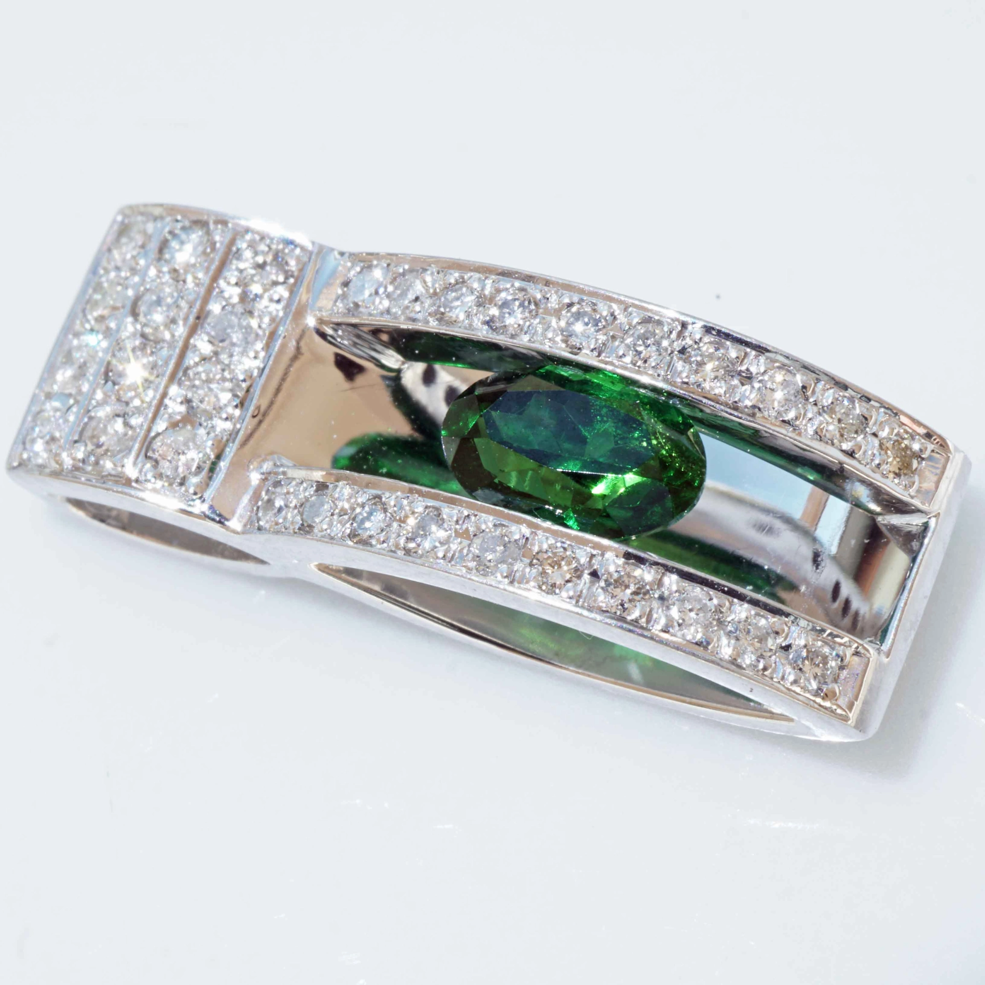 Tsavorith Brillant Anhänger 750er Weissgold 0.60 0.30 ct...eingefasst als Kostbarkeit