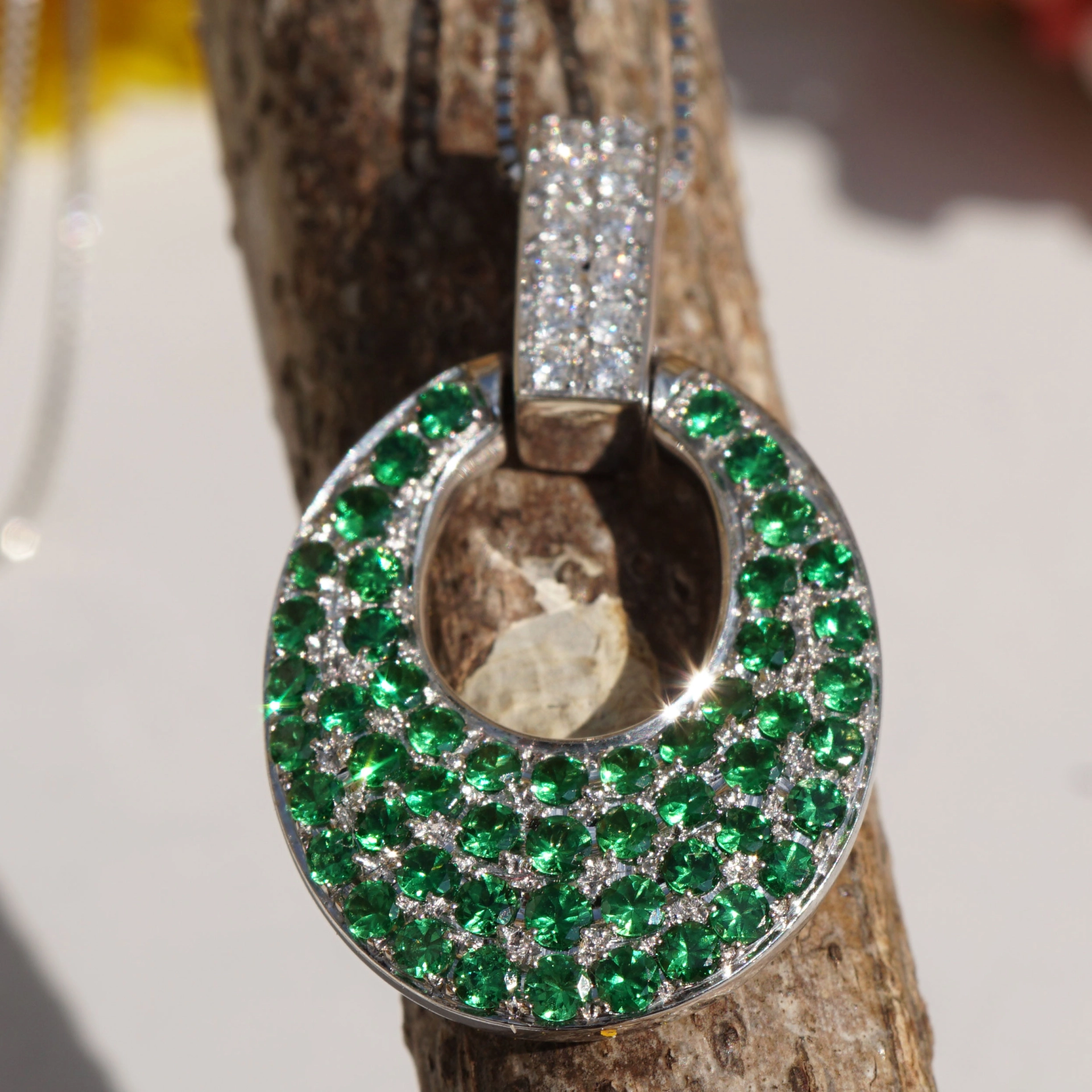 Brillant Demantoid Anhänger 0.94 ct 0.16 ct W SI 750er Weissgold sehr massiv 10 Gramm
