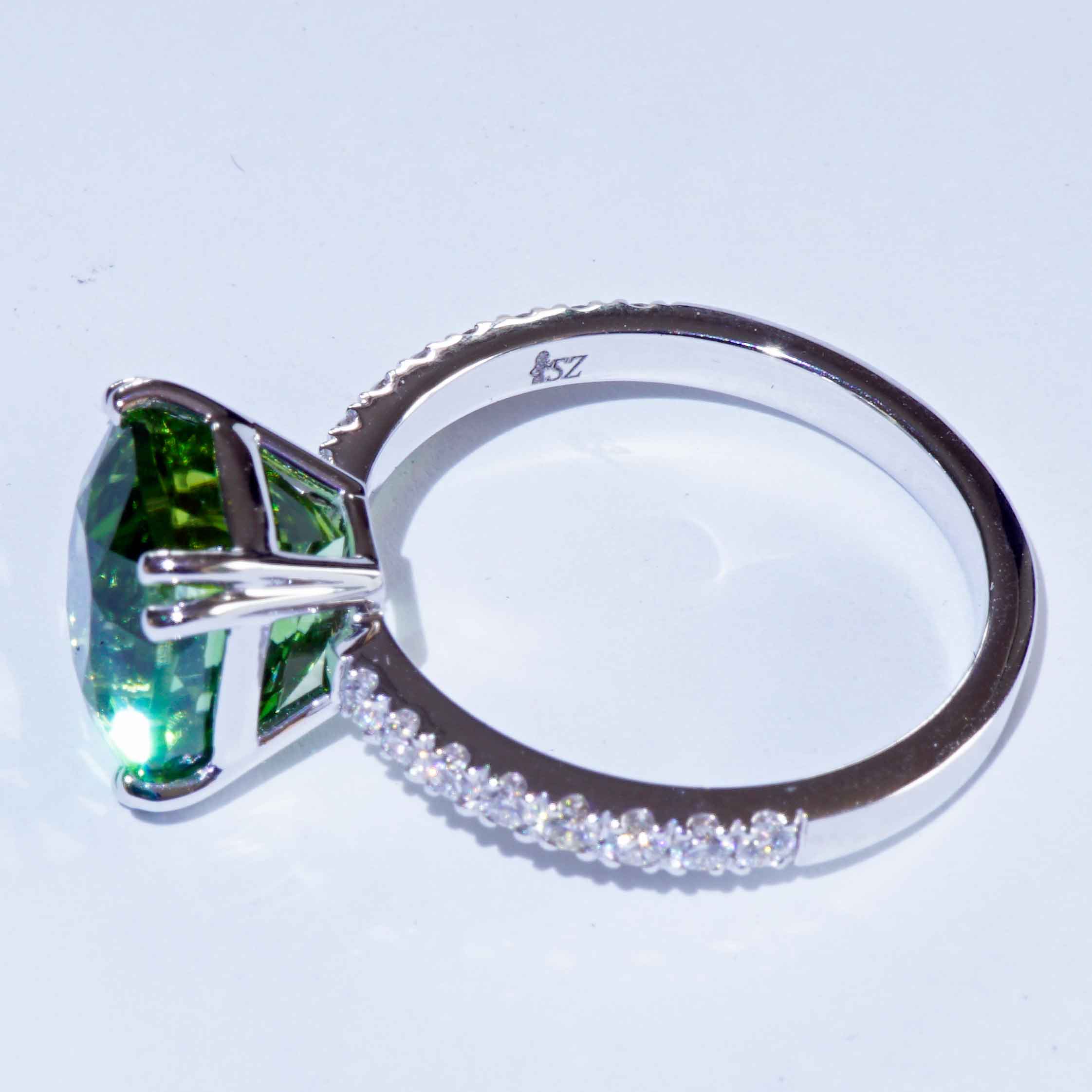 Lagun Grün-Blauer Turmalin Brillant Ring 750er Weissgold 4.86 ct 0.33 ct  Top Qualität Afghanistan 