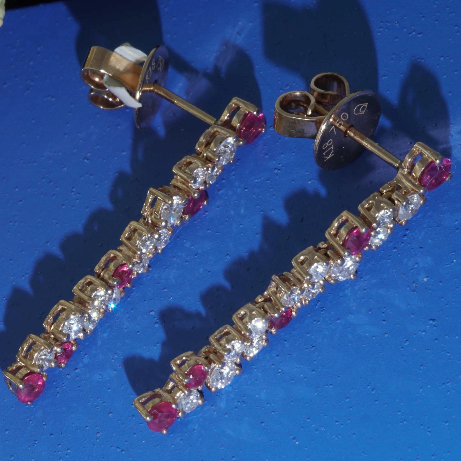 Rubin Brillant Ohrhänger 750er Rosegold 0.40 ct 0.56 ct ...unlimited Glory....tolles Design