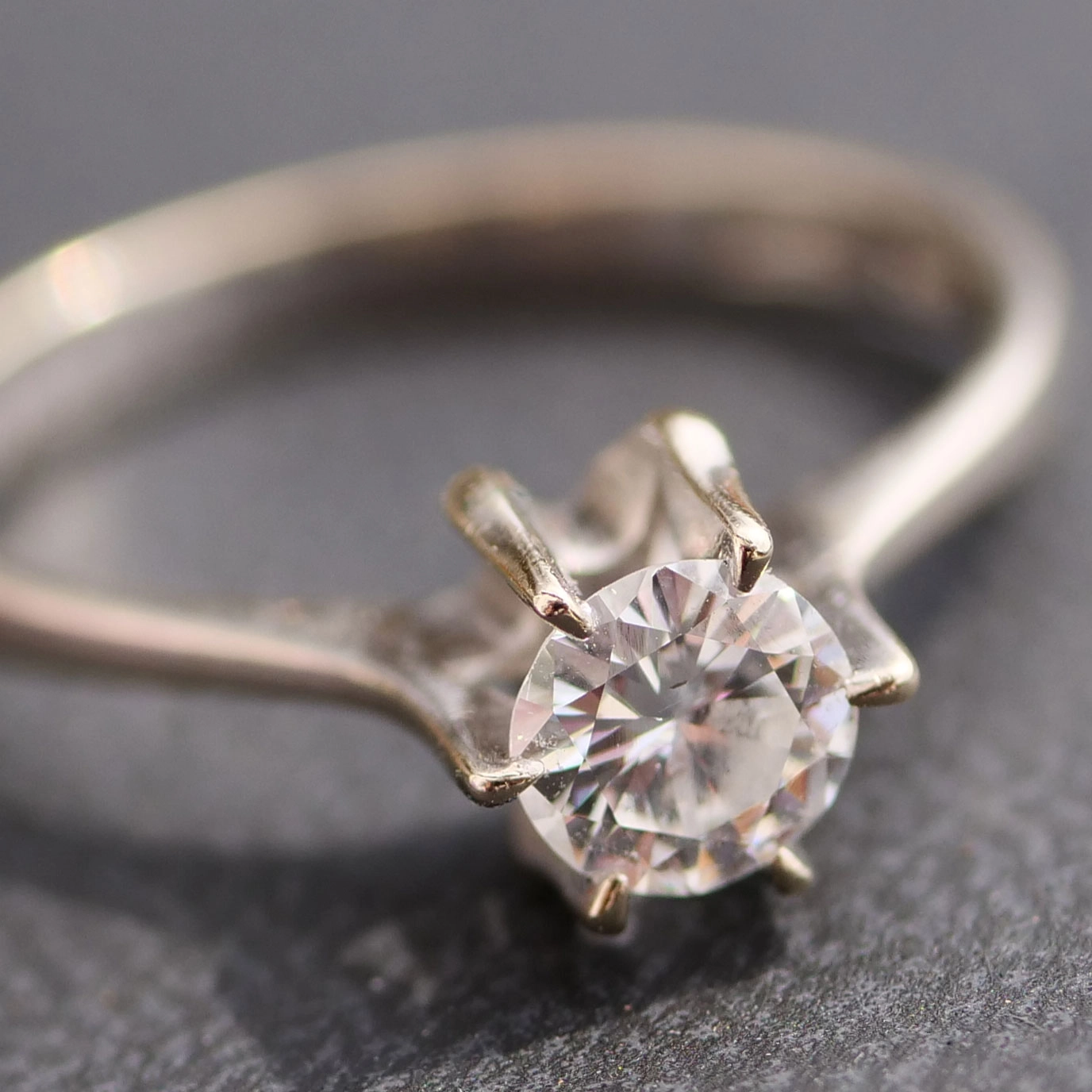 Brillant Ring 0.45 ct W / VS 585 Weissgold Vintage um 1980