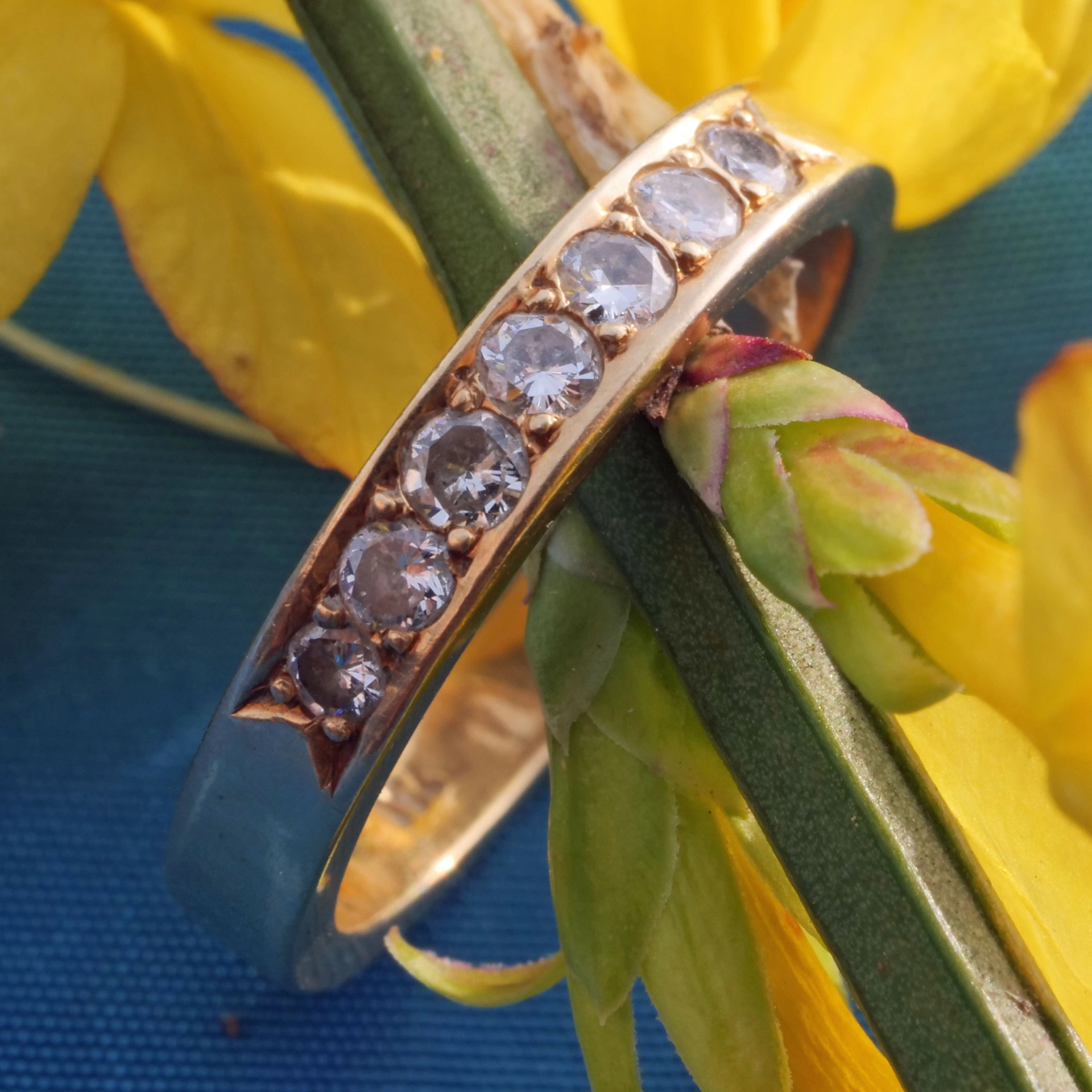 Brillant Band Ring 750er Gelbgold neu und ungetragen massiv 0.35 ct TW VS